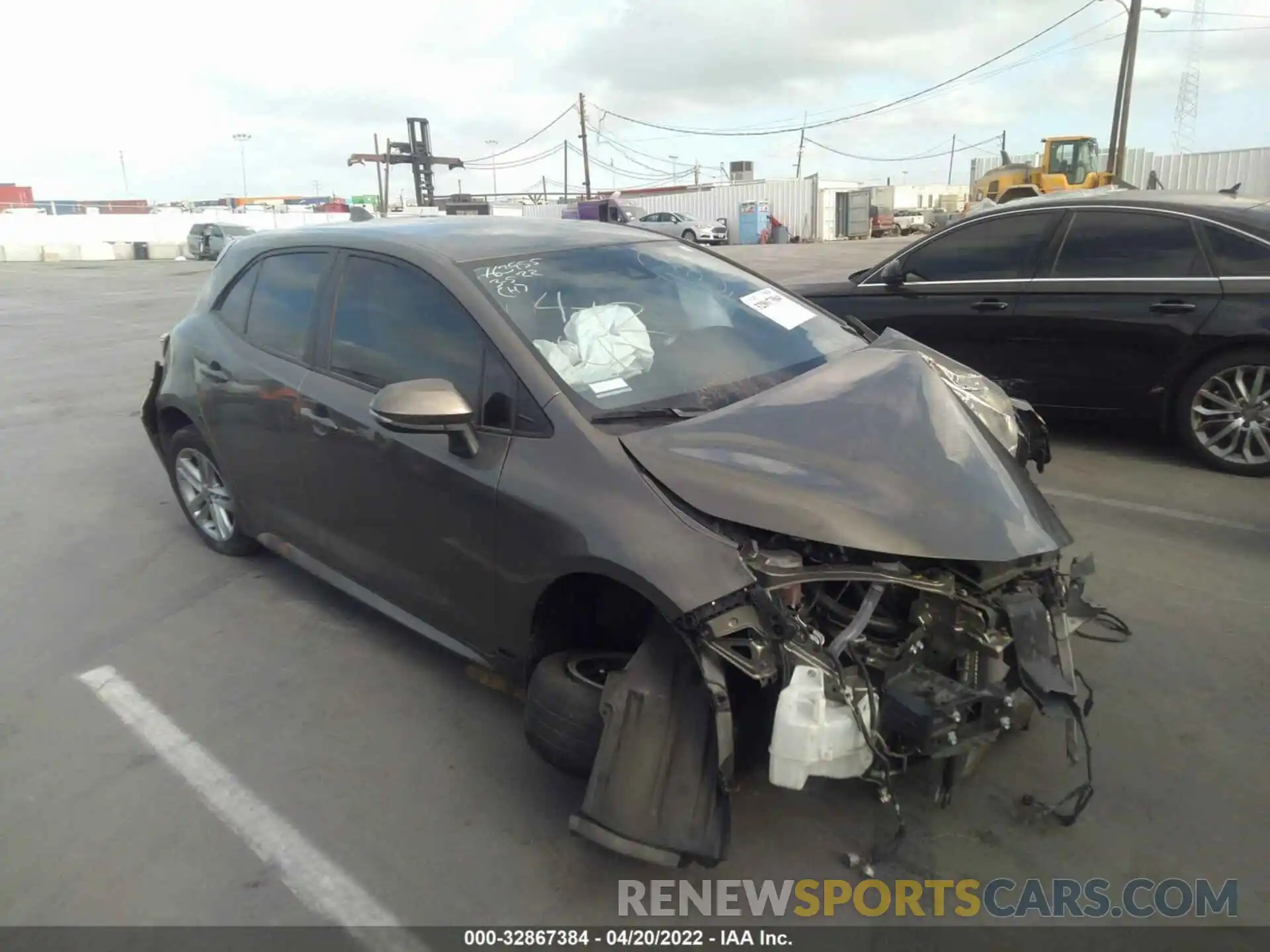 1 Photograph of a damaged car JTND4RBE5L3085855 TOYOTA COROLLA HATCHBACK 2020