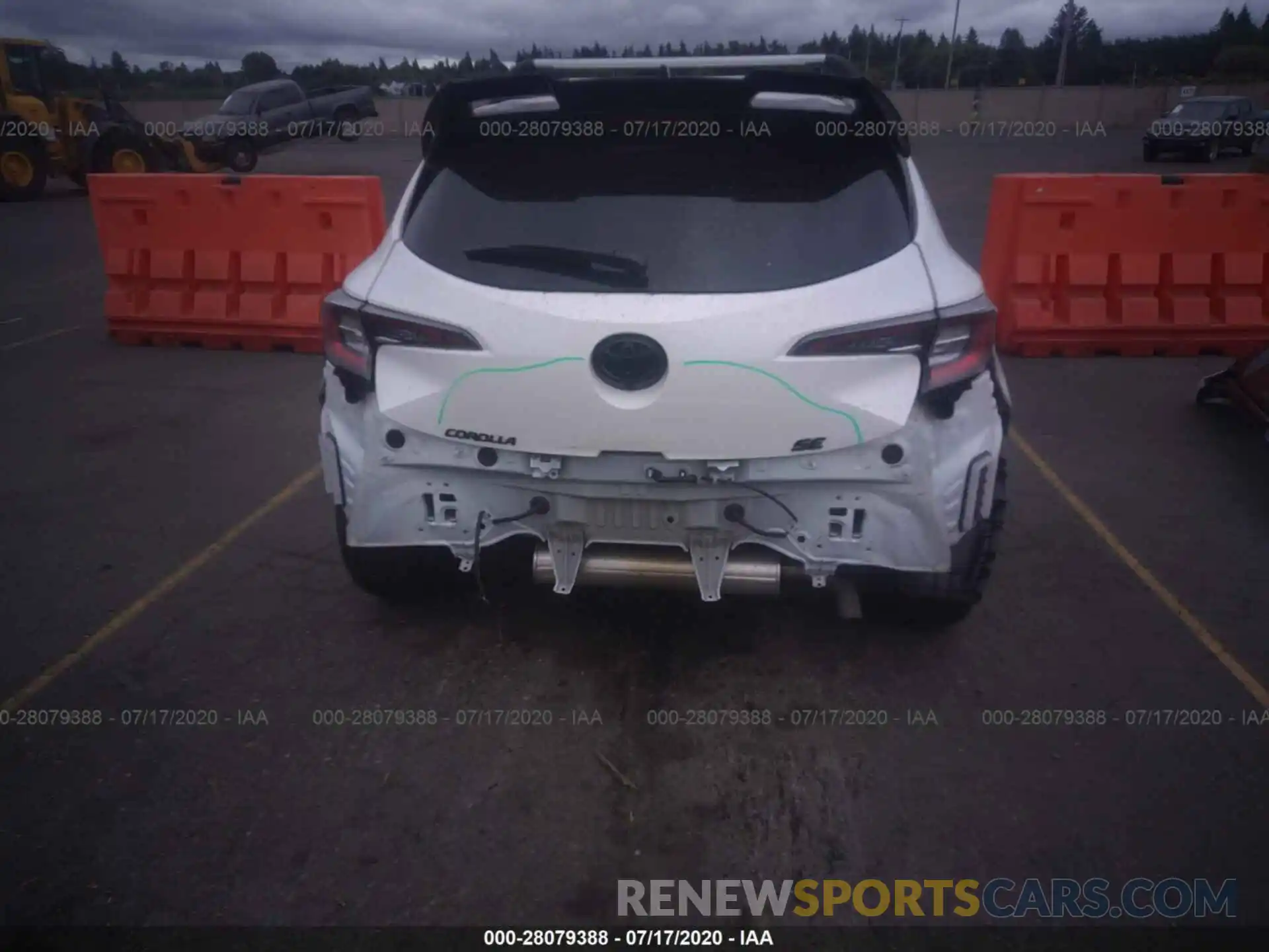 6 Photograph of a damaged car JTND4RBE5L3088349 TOYOTA COROLLA HATCHBACK 2020