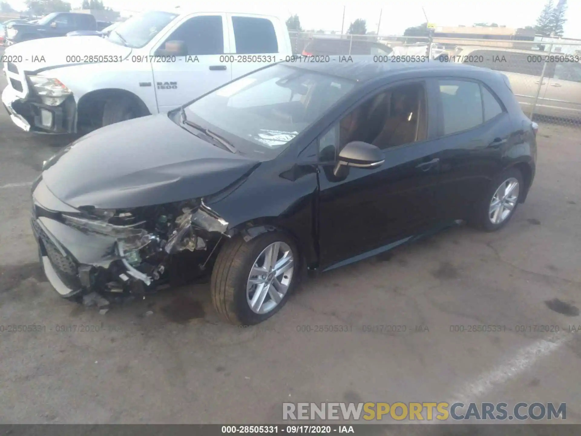 2 Photograph of a damaged car JTND4RBE5L3096399 TOYOTA COROLLA HATCHBACK 2020