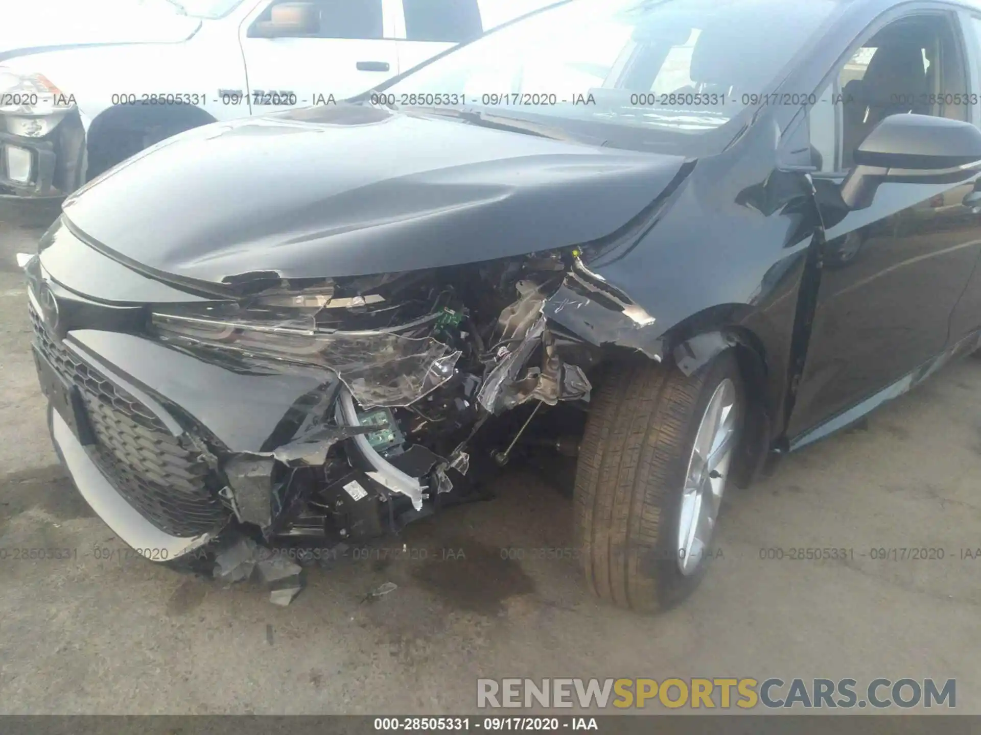 6 Photograph of a damaged car JTND4RBE5L3096399 TOYOTA COROLLA HATCHBACK 2020