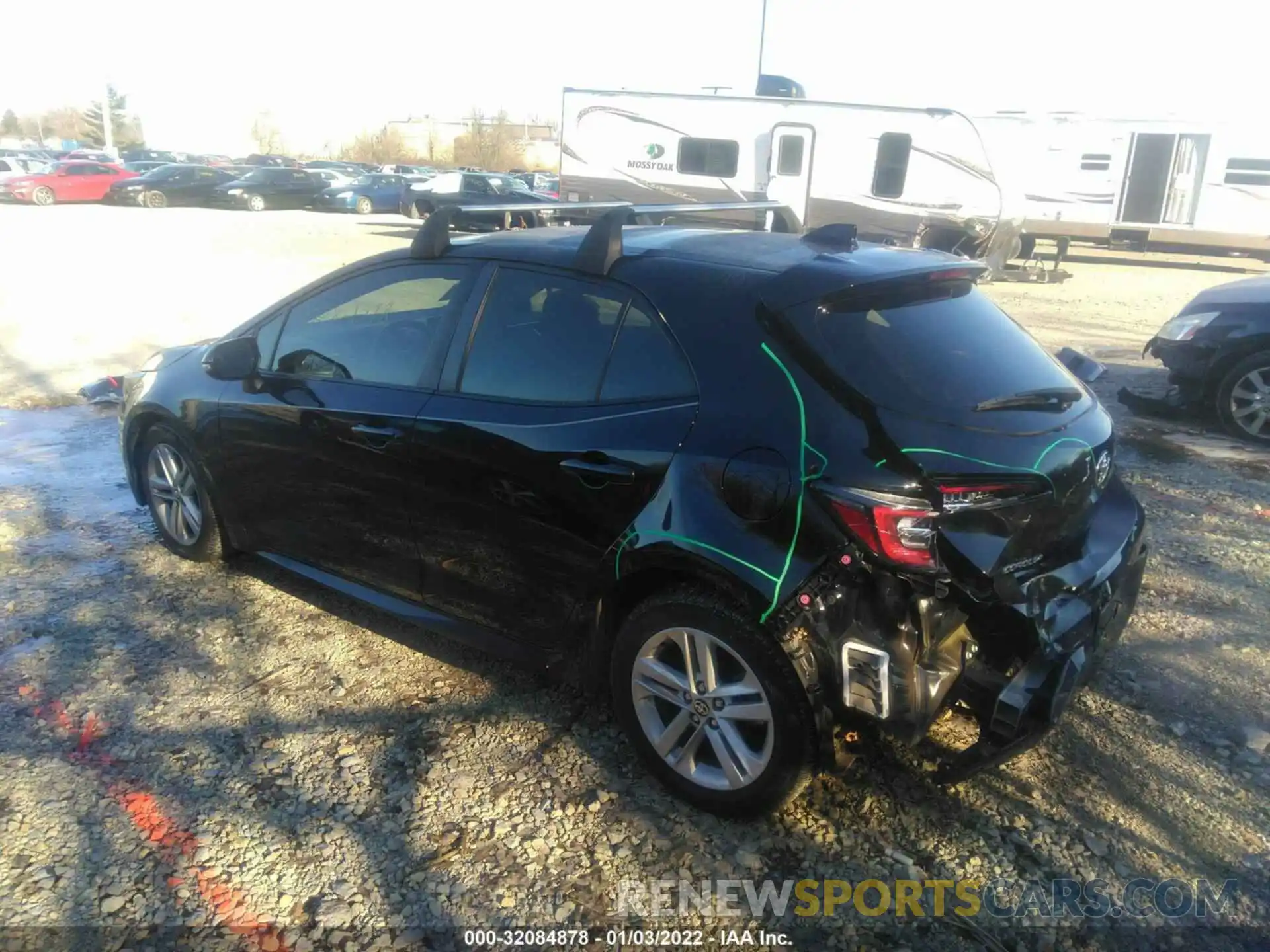 3 Photograph of a damaged car JTND4RBE7L3075831 TOYOTA COROLLA HATCHBACK 2020