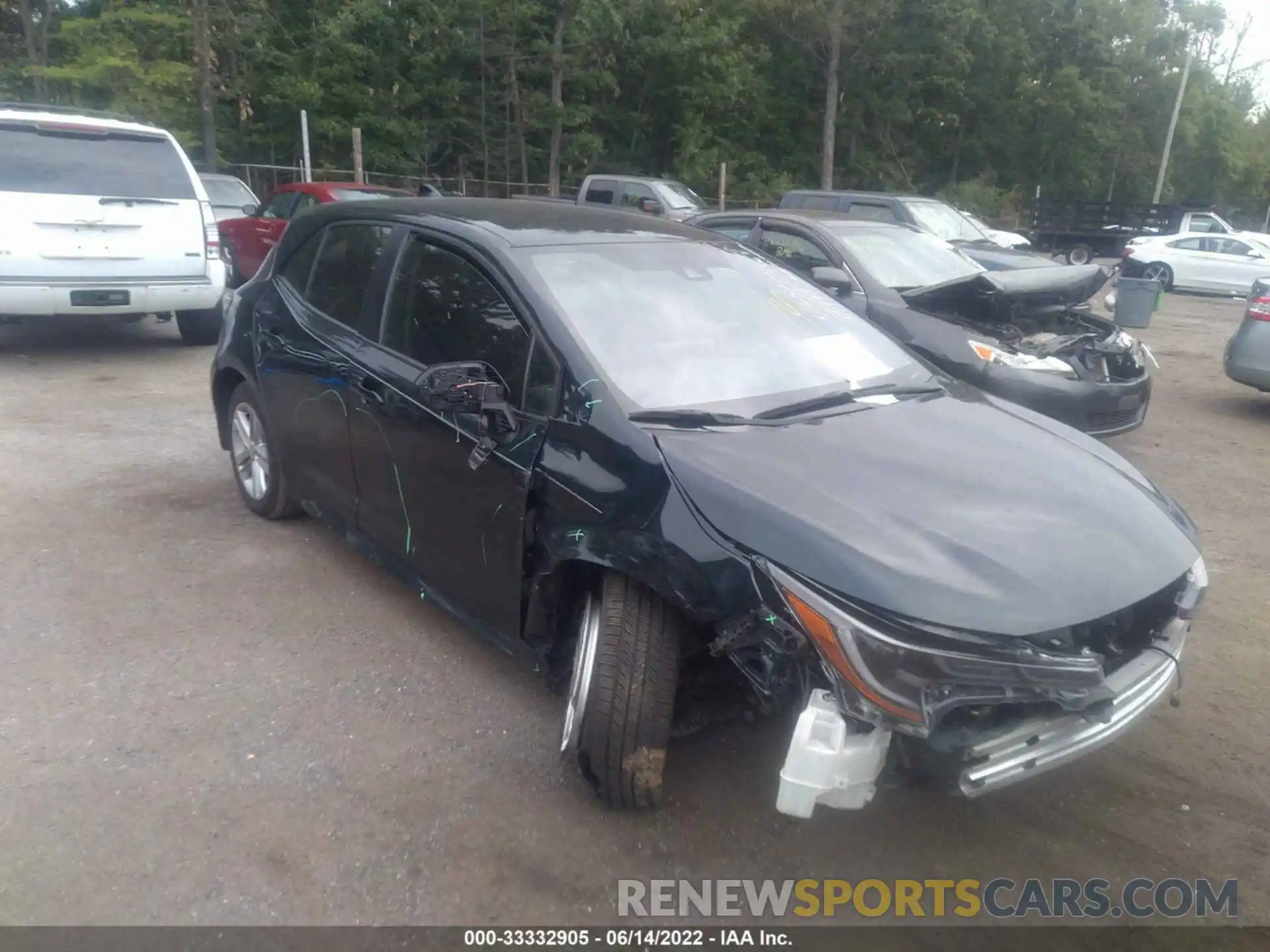 1 Photograph of a damaged car JTND4RBE7L3083055 TOYOTA COROLLA HATCHBACK 2020