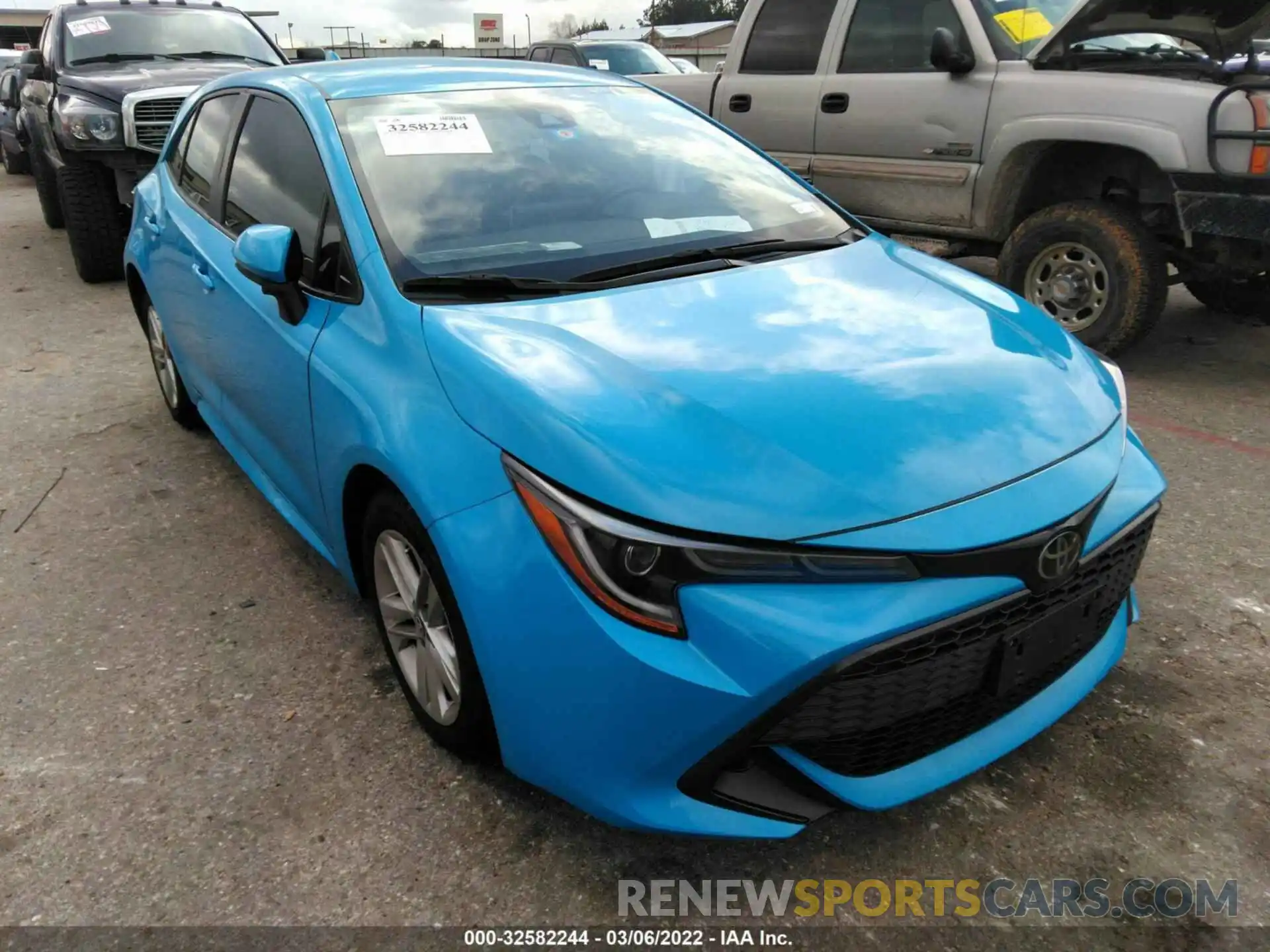 1 Photograph of a damaged car JTND4RBE7L3089664 TOYOTA COROLLA HATCHBACK 2020