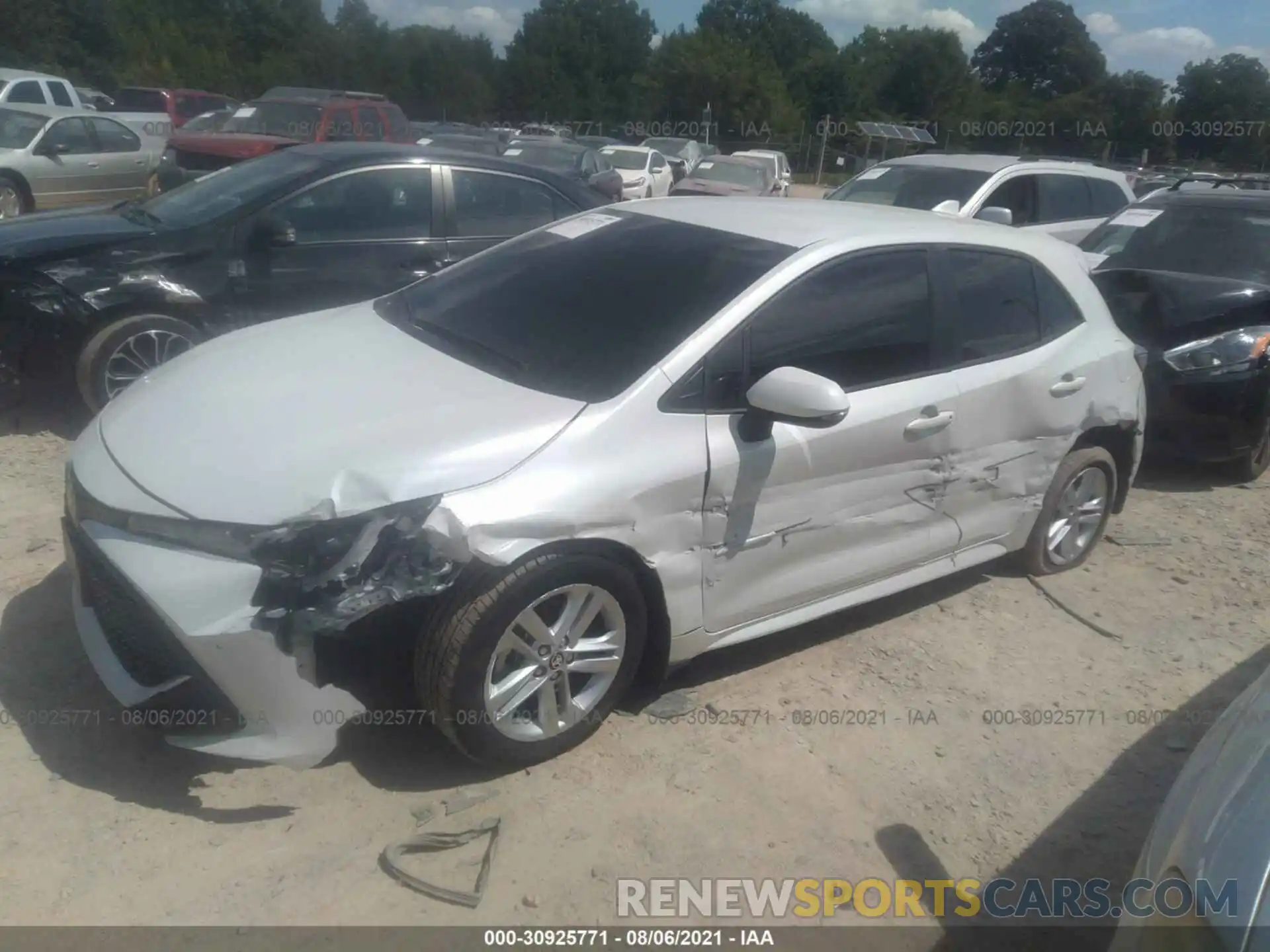 2 Photograph of a damaged car JTND4RBE7L3091270 TOYOTA COROLLA HATCHBACK 2020