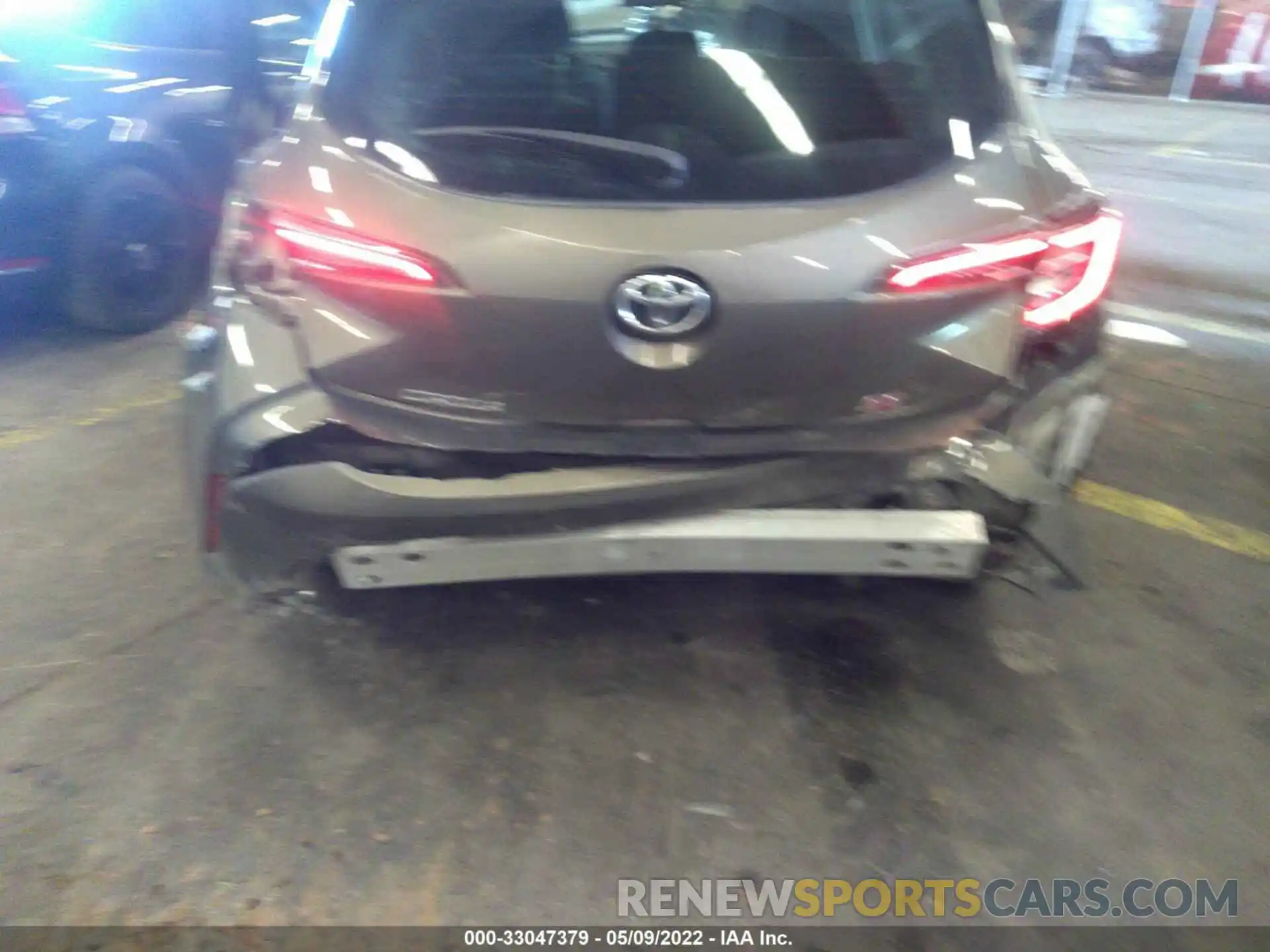 6 Photograph of a damaged car JTND4RBE7L3096064 TOYOTA COROLLA HATCHBACK 2020