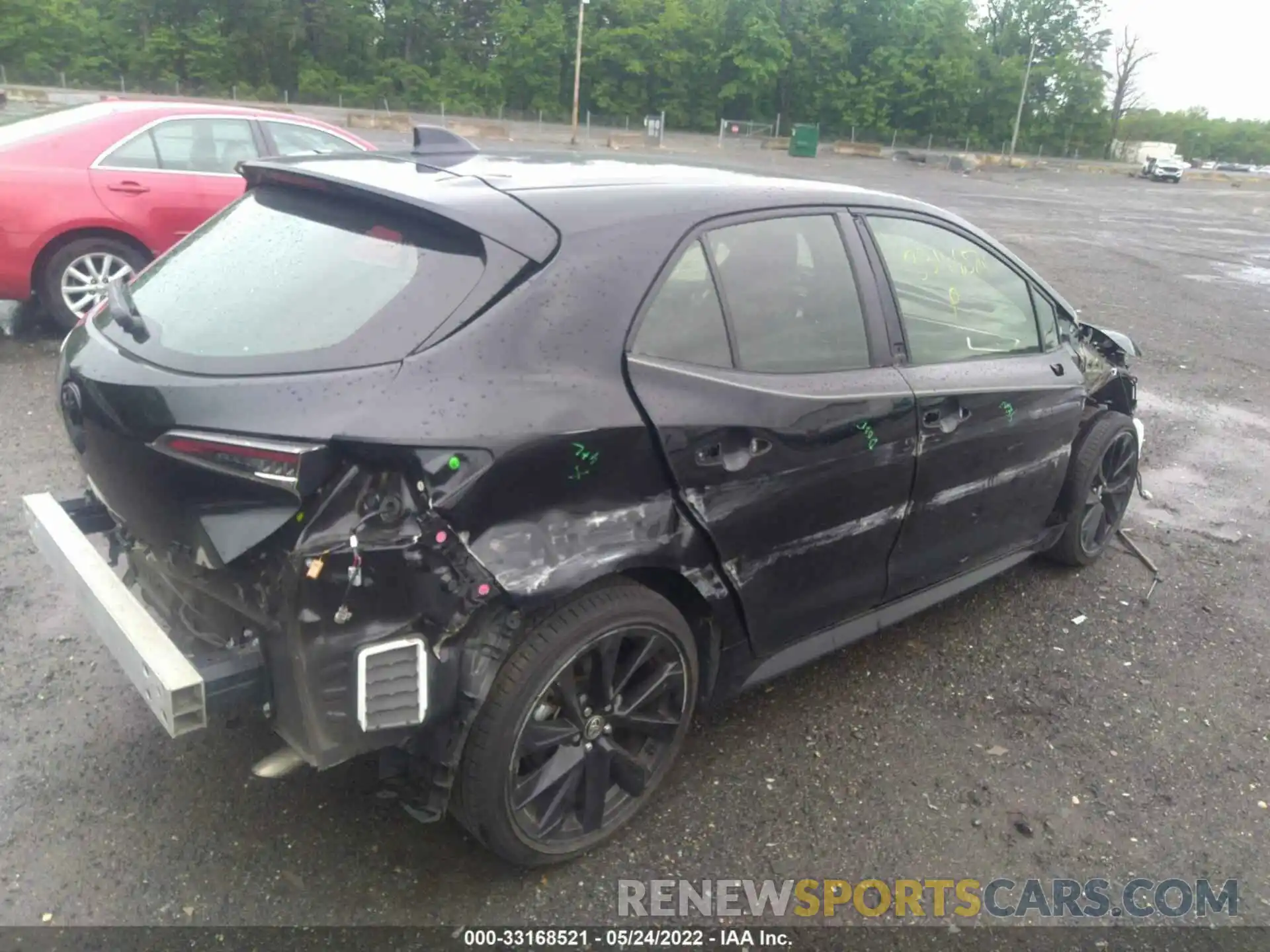 4 Photograph of a damaged car JTND4RBE7L3097442 TOYOTA COROLLA HATCHBACK 2020