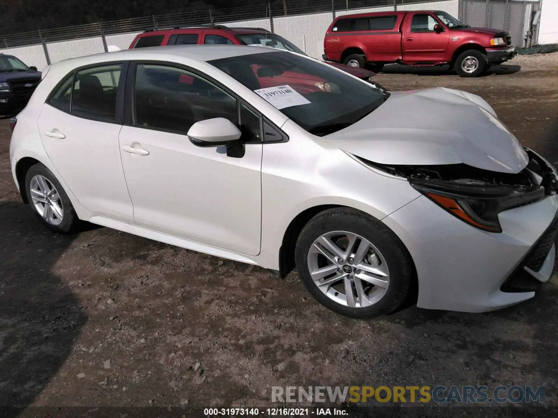 1 Photograph of a damaged car JTND4RBE8L3076759 TOYOTA COROLLA HATCHBACK 2020