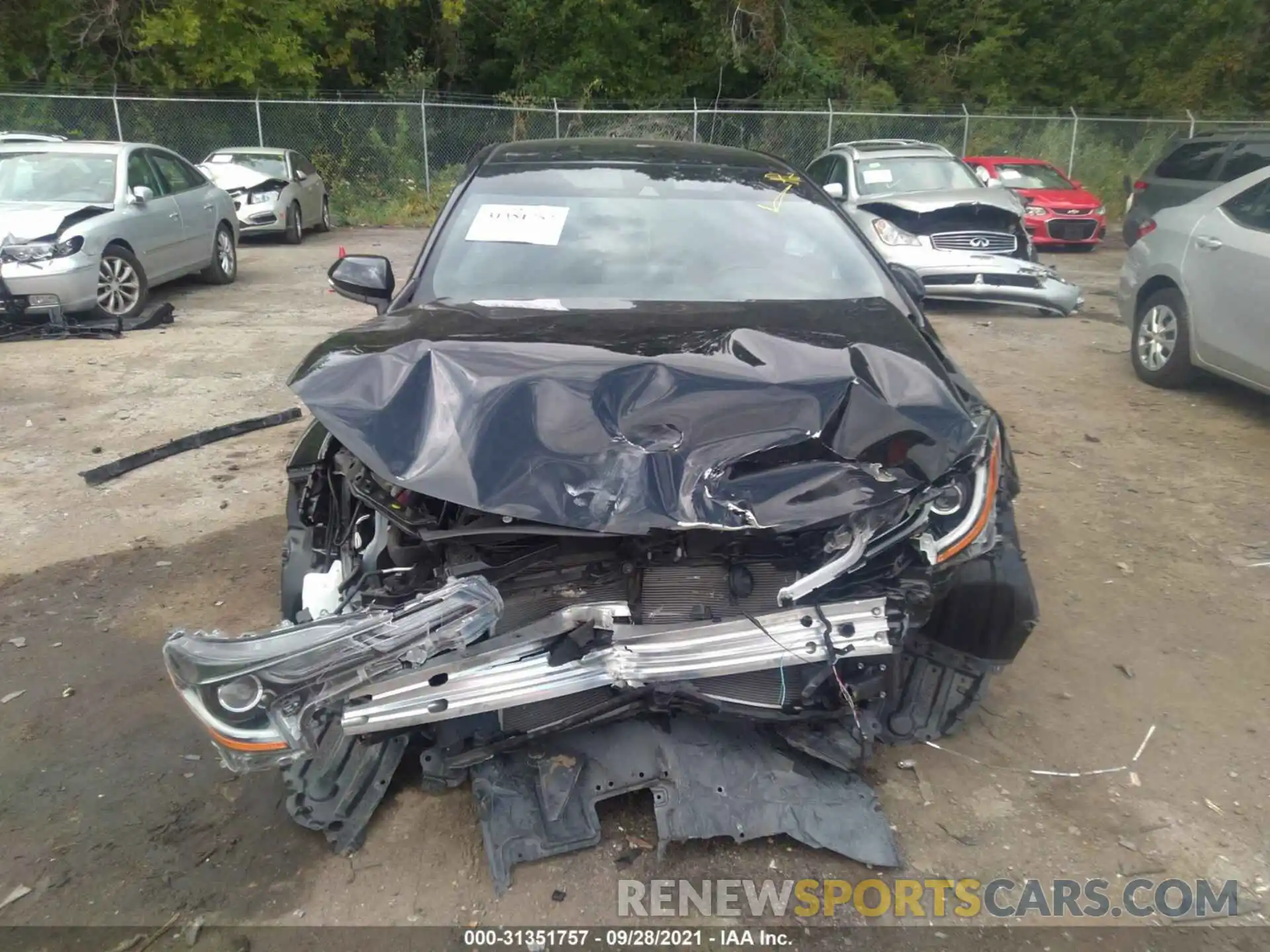 6 Photograph of a damaged car JTND4RBE9L3084174 TOYOTA COROLLA HATCHBACK 2020