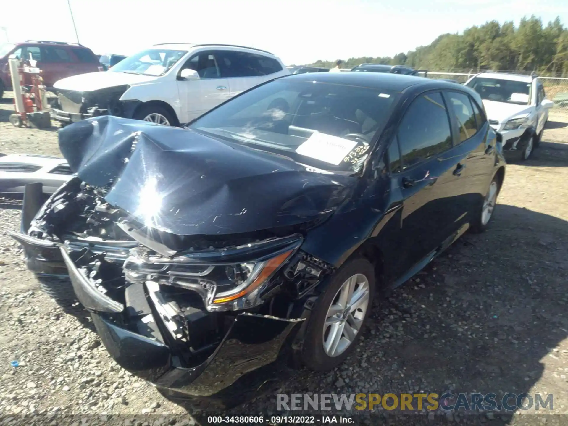 2 Photograph of a damaged car JTND4RBE9L3085213 TOYOTA COROLLA HATCHBACK 2020