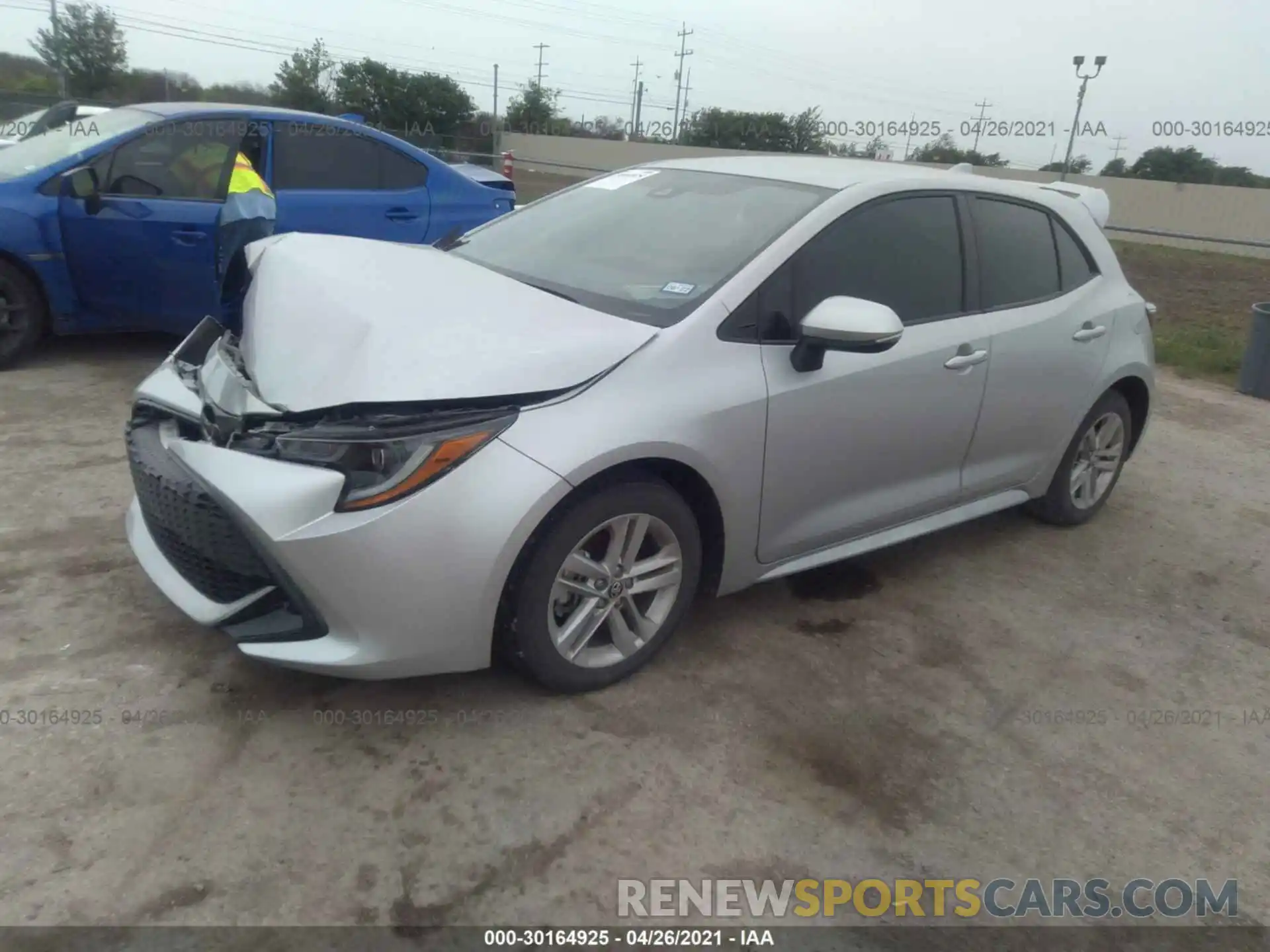 2 Photograph of a damaged car JTND4RBEXL3088993 TOYOTA COROLLA HATCHBACK 2020