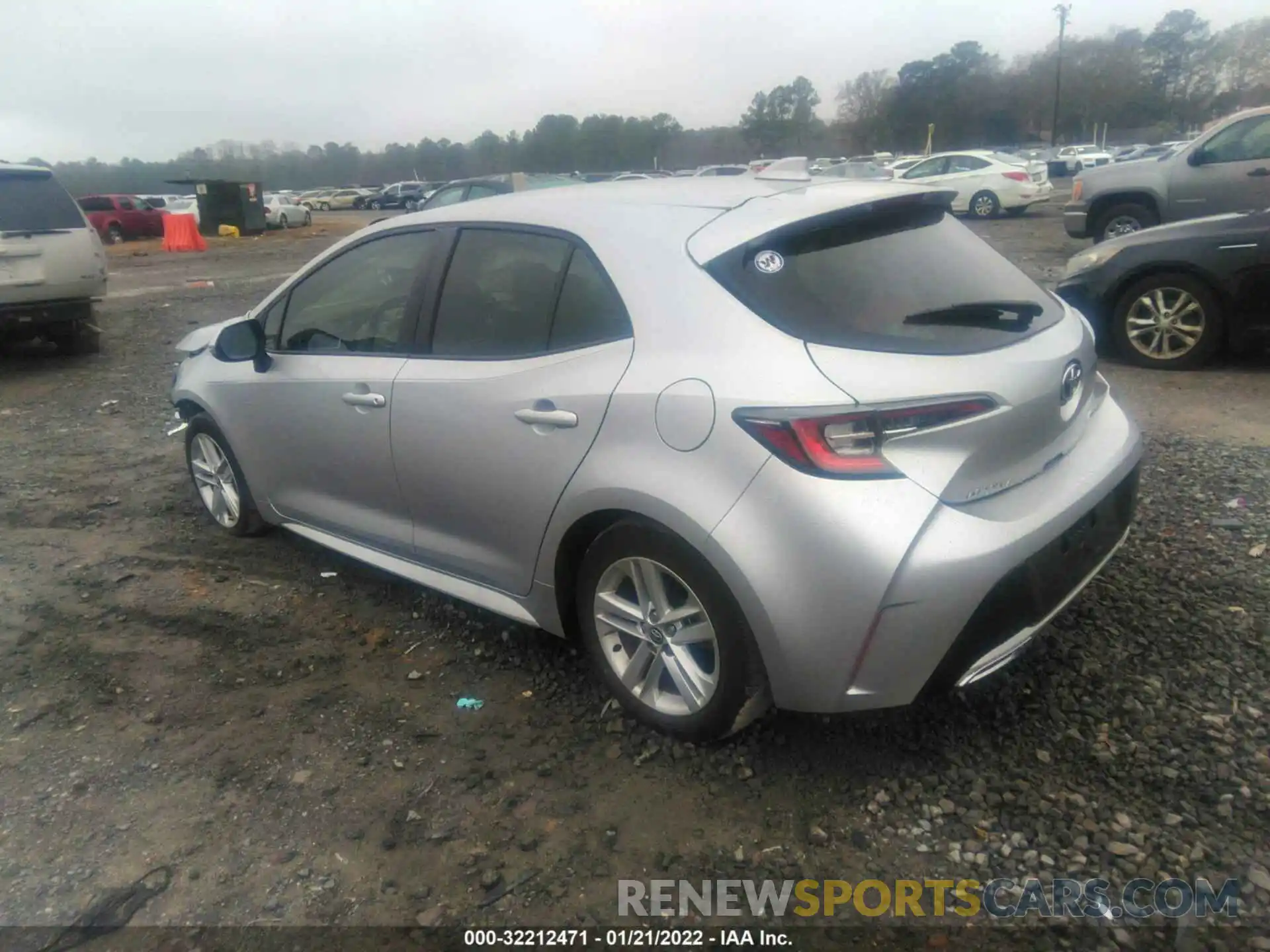 3 Photograph of a damaged car JTND4RBEXL3093157 TOYOTA COROLLA HATCHBACK 2020