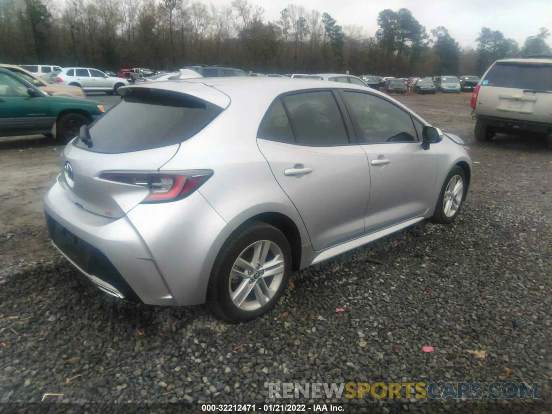 4 Photograph of a damaged car JTND4RBEXL3093157 TOYOTA COROLLA HATCHBACK 2020