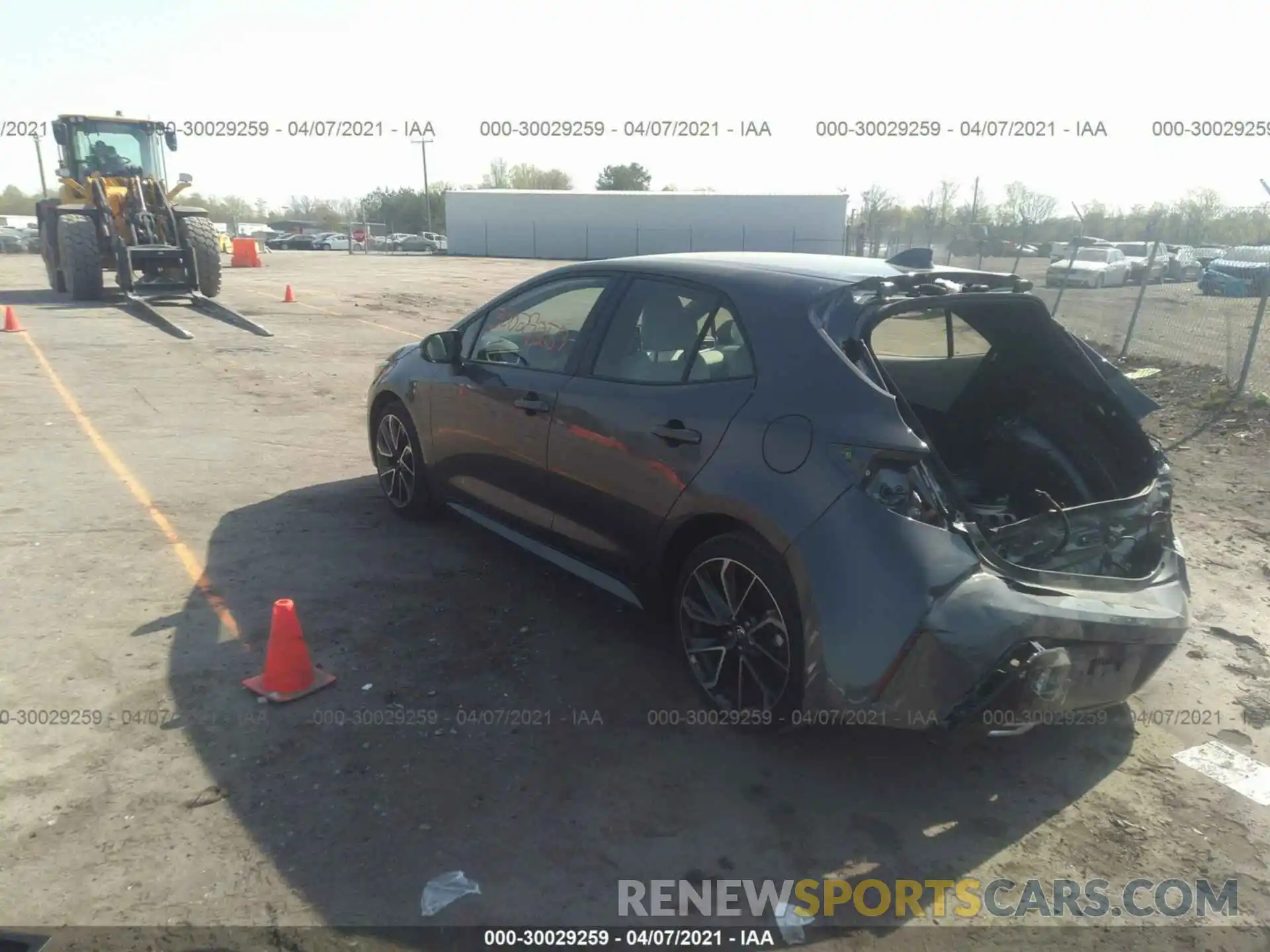 3 Photograph of a damaged car JTNA4MBE4M3112549 TOYOTA COROLLA HATCHBACK 2021