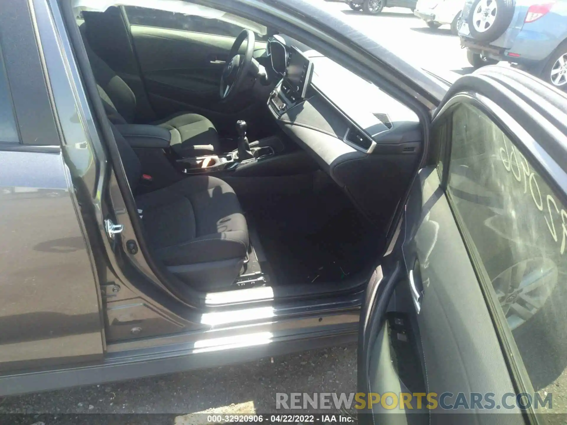 5 Photograph of a damaged car JTNB4MBE2M3132898 TOYOTA COROLLA HATCHBACK 2021