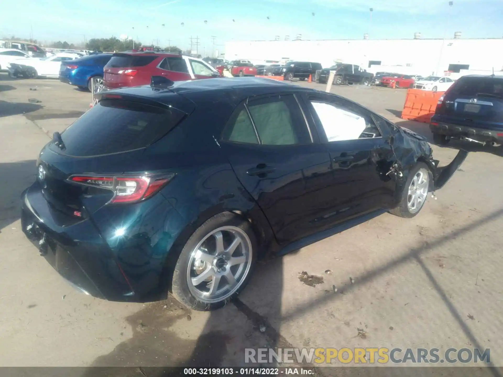 4 Photograph of a damaged car JTNB4MBE4M3132126 TOYOTA COROLLA HATCHBACK 2021