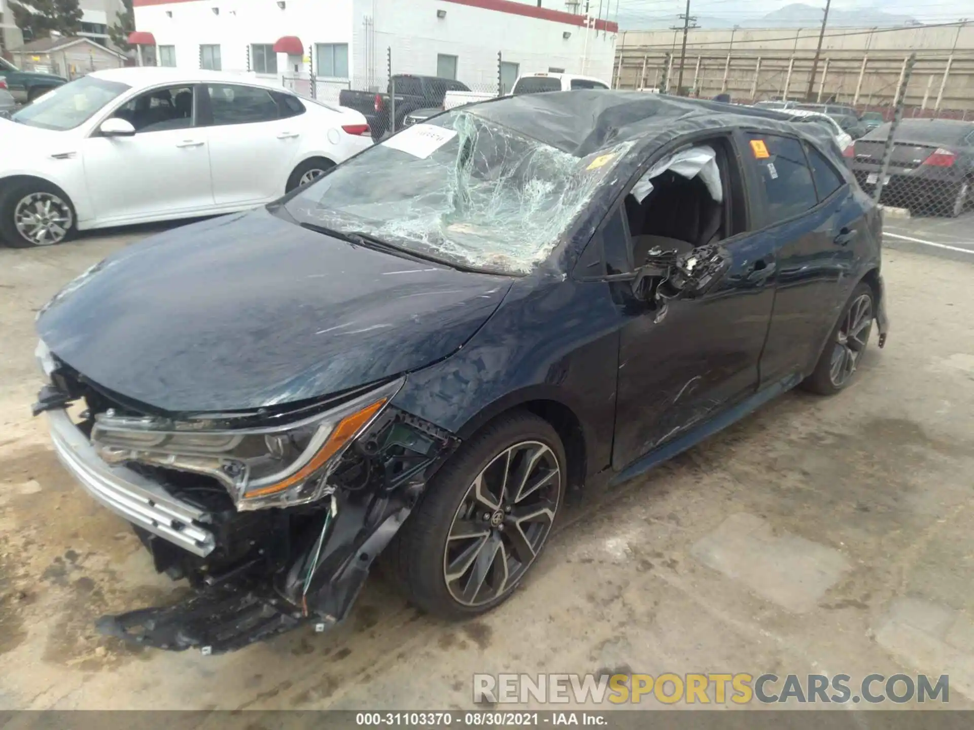 2 Photograph of a damaged car JTNC4MBE0M3115537 TOYOTA COROLLA HATCHBACK 2021