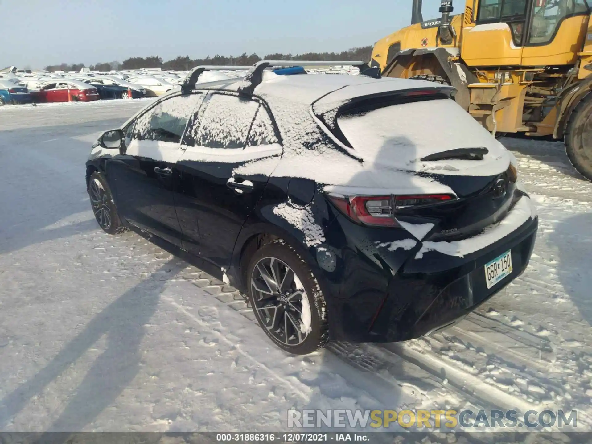 3 Photograph of a damaged car JTNC4MBE1M3138888 TOYOTA COROLLA HATCHBACK 2021