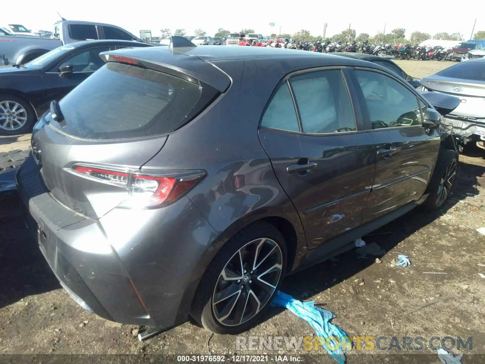 4 Photograph of a damaged car JTNC4MBE2M3141525 TOYOTA COROLLA HATCHBACK 2021