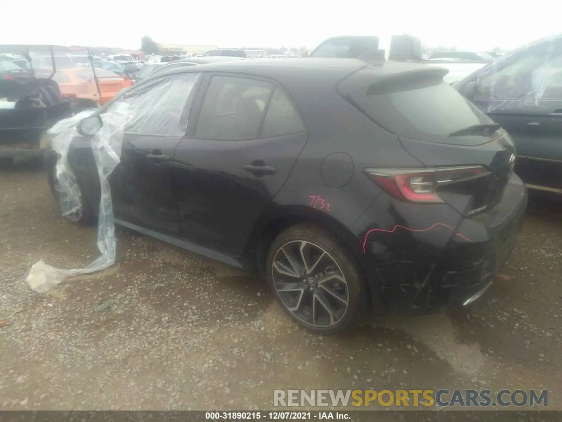 3 Photograph of a damaged car JTNC4MBE5M3109457 TOYOTA COROLLA HATCHBACK 2021