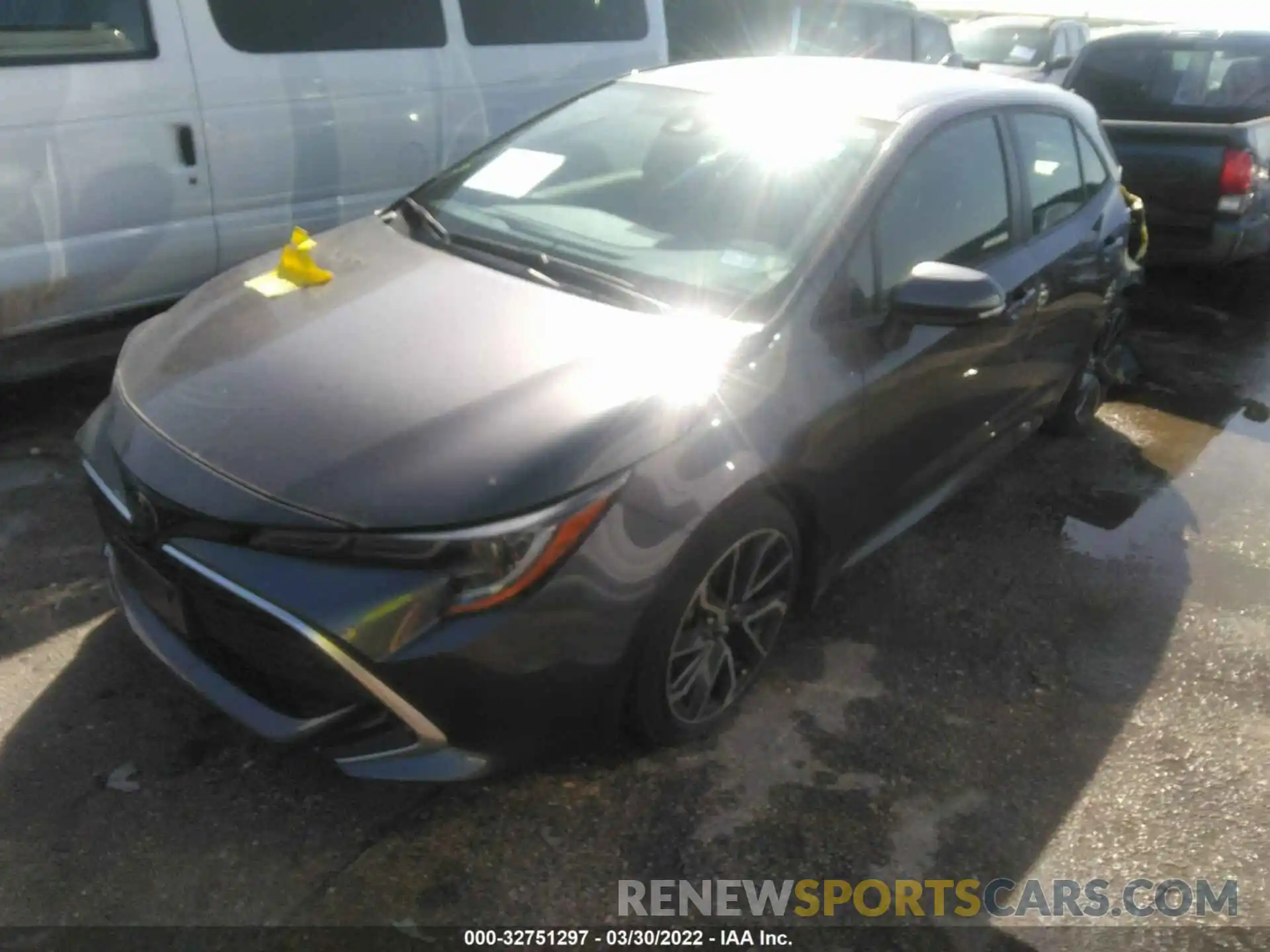 2 Photograph of a damaged car JTNC4MBE6M3108530 TOYOTA COROLLA HATCHBACK 2021