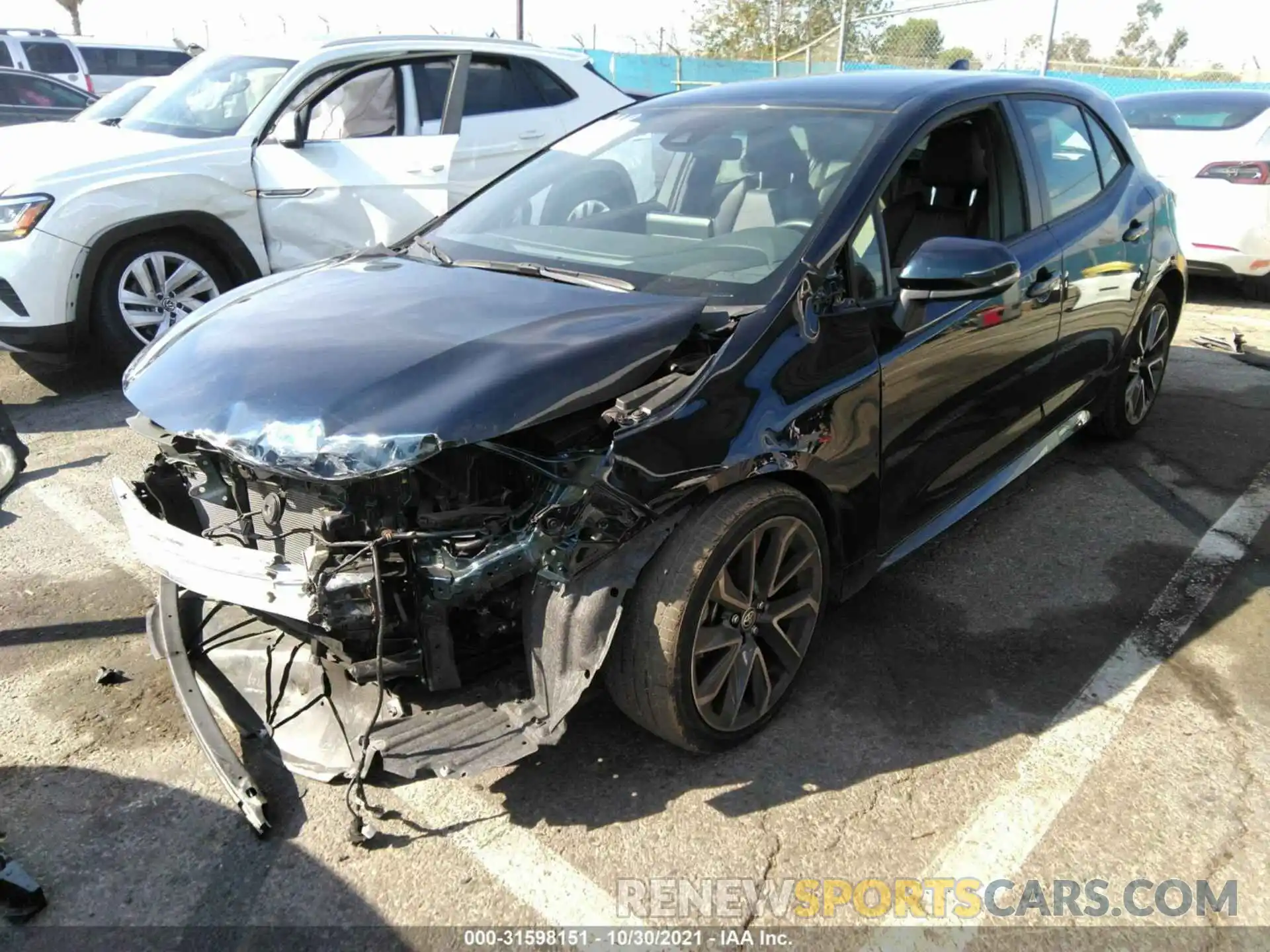 2 Photograph of a damaged car JTNC4MBE9M3123555 TOYOTA COROLLA HATCHBACK 2021