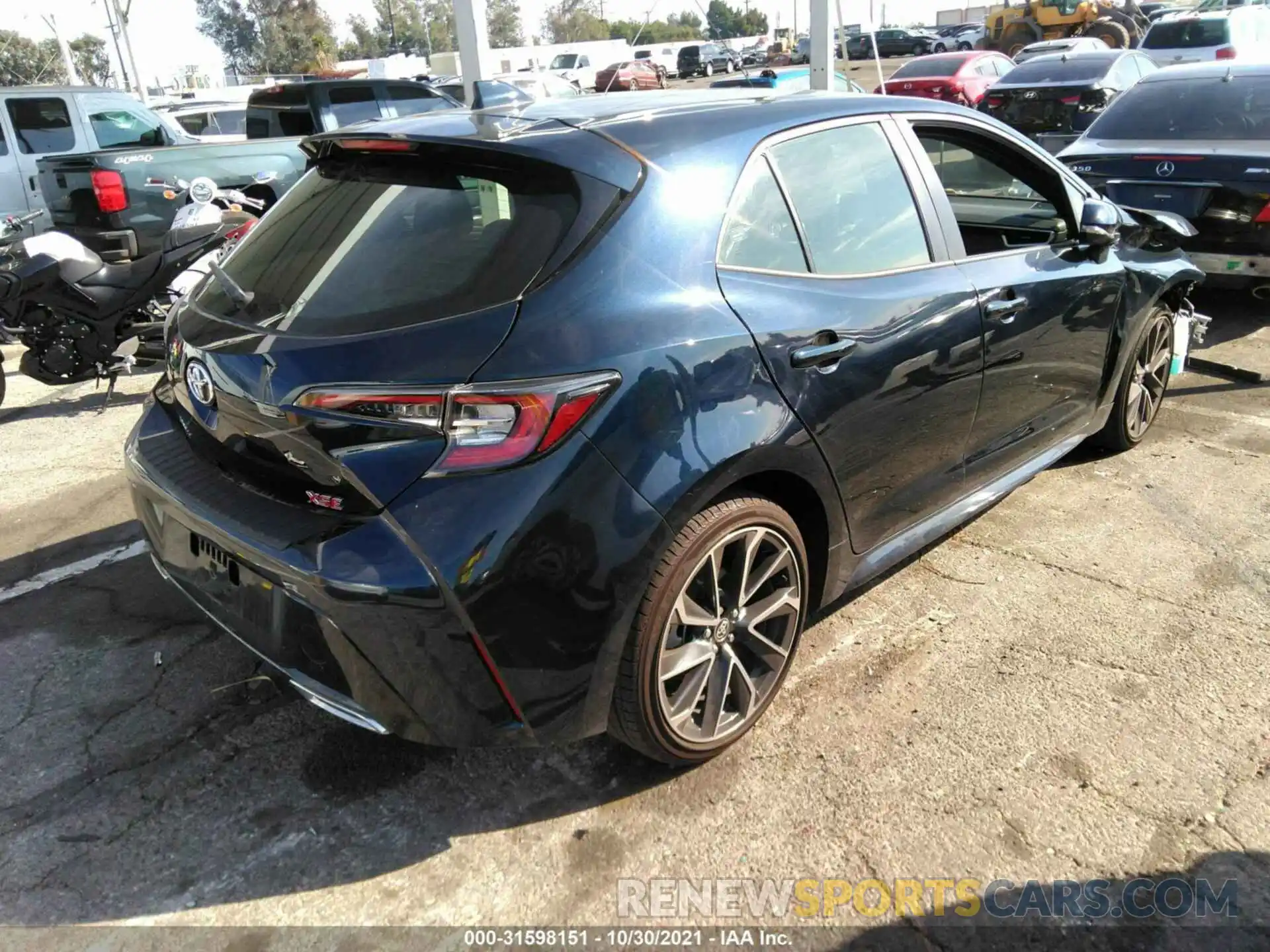 4 Photograph of a damaged car JTNC4MBE9M3123555 TOYOTA COROLLA HATCHBACK 2021