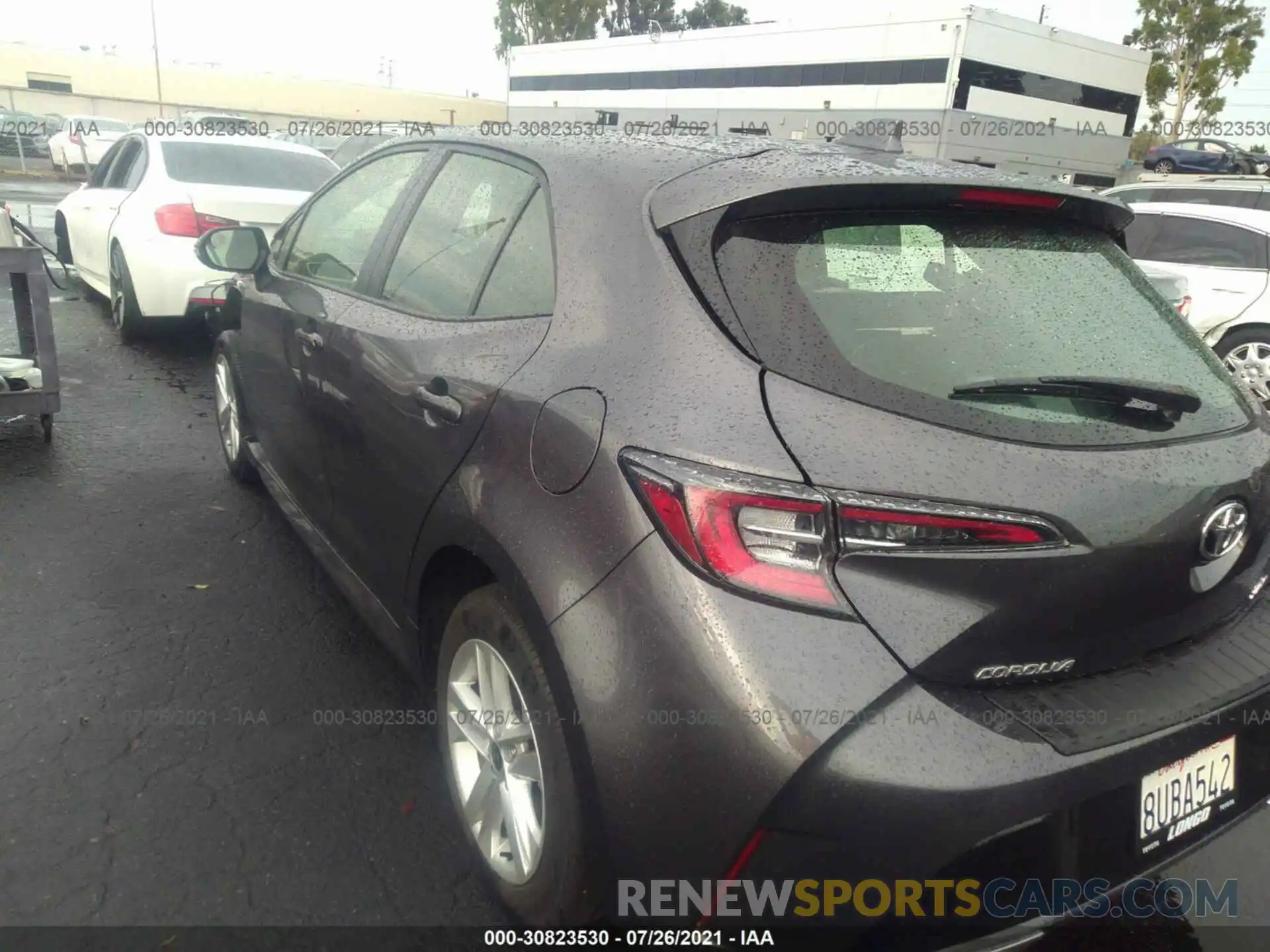 3 Photograph of a damaged car JTND4MBE0M3110553 TOYOTA COROLLA HATCHBACK 2021