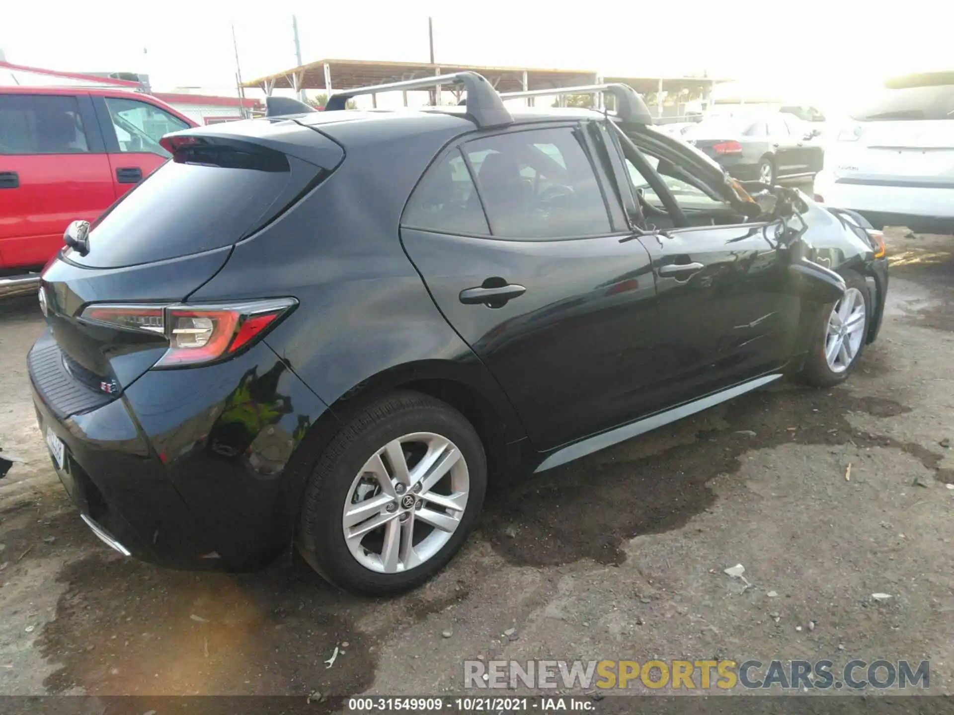 4 Photograph of a damaged car JTND4MBE0M3119687 TOYOTA COROLLA HATCHBACK 2021