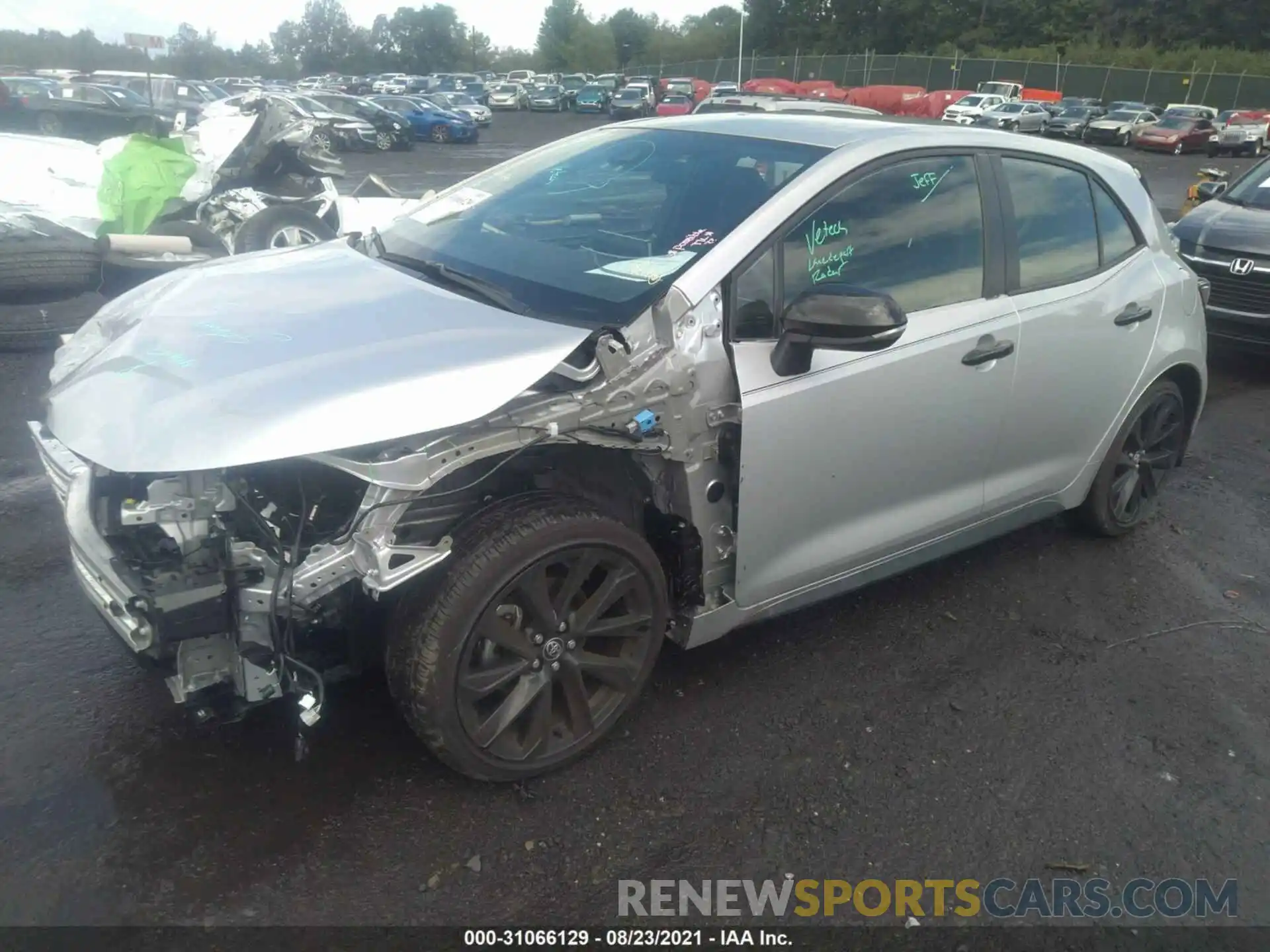 2 Photograph of a damaged car JTND4MBE0M3133895 TOYOTA COROLLA HATCHBACK 2021