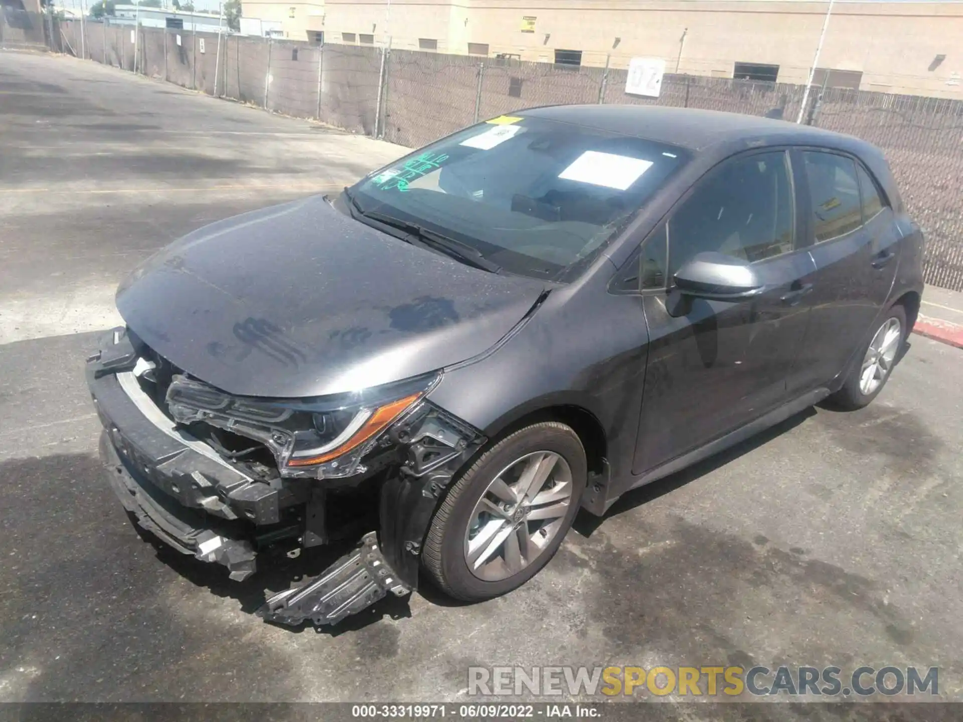 2 Photograph of a damaged car JTND4MBE0M3140457 TOYOTA COROLLA HATCHBACK 2021