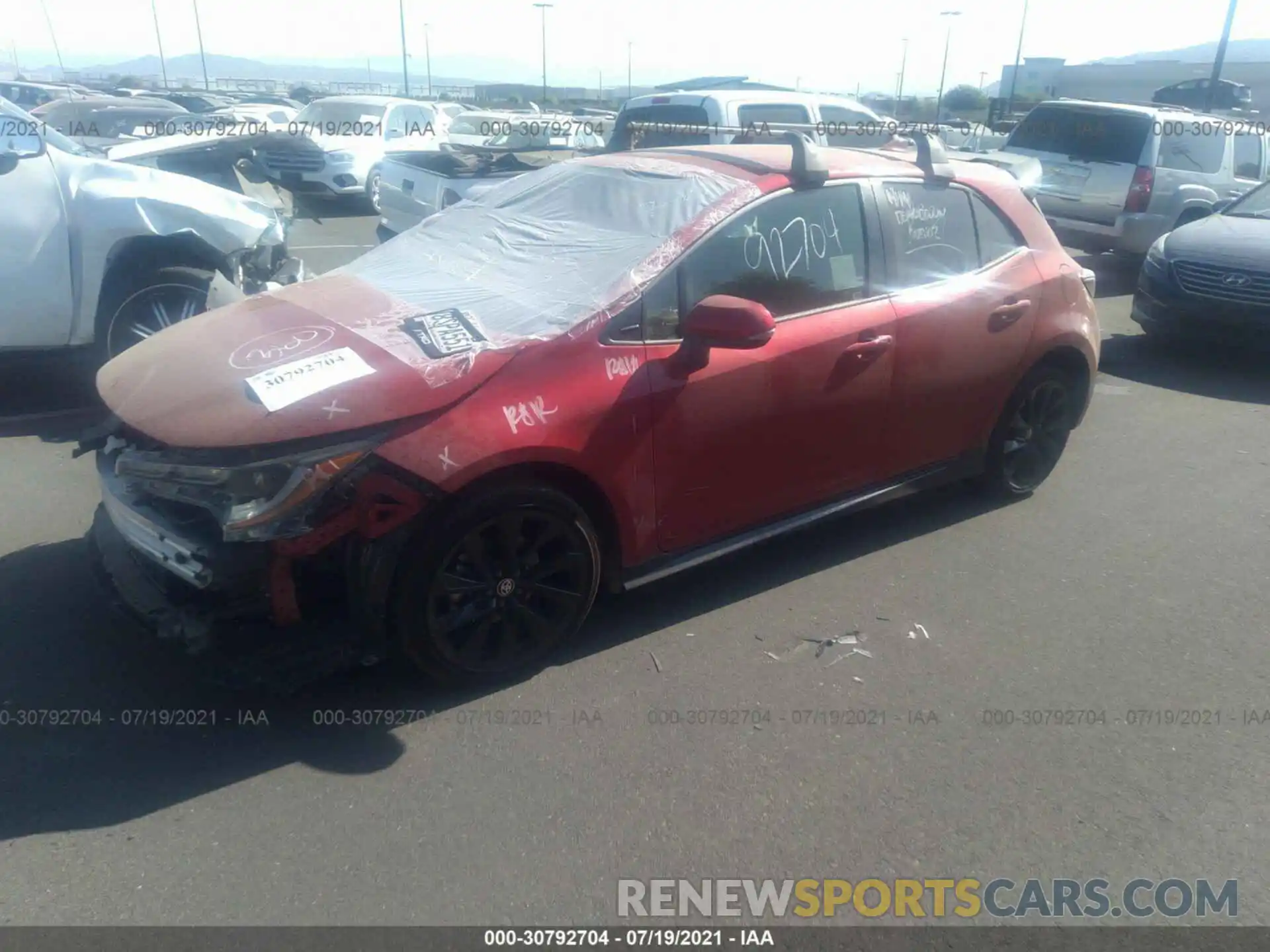 2 Photograph of a damaged car JTND4MBE1M3107225 TOYOTA COROLLA HATCHBACK 2021