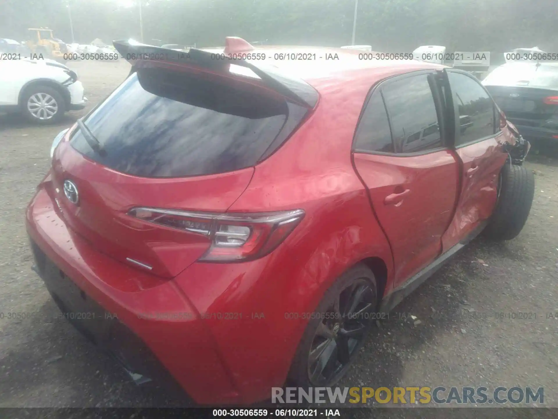 4 Photograph of a damaged car JTND4MBE1M3108407 TOYOTA COROLLA HATCHBACK 2021