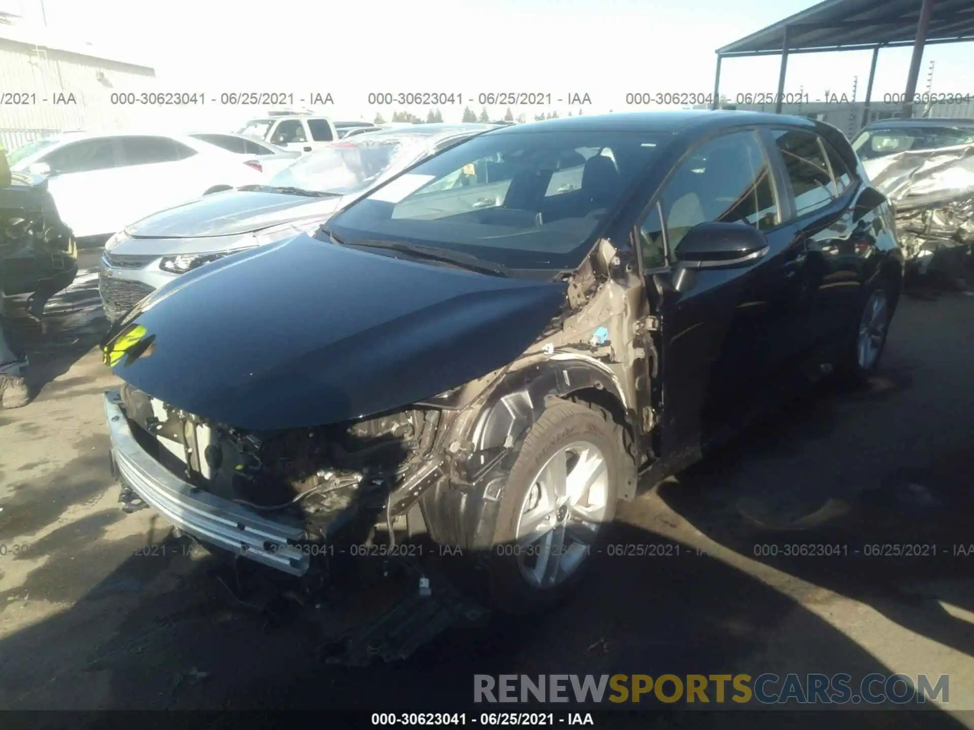 2 Photograph of a damaged car JTND4MBE1M3111758 TOYOTA COROLLA HATCHBACK 2021