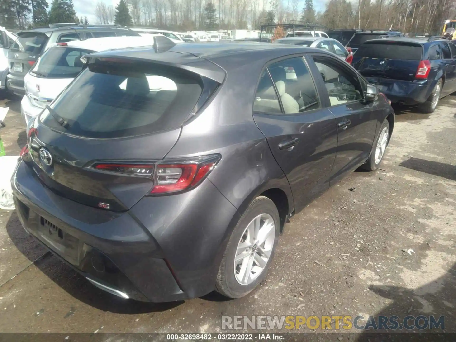 4 Photograph of a damaged car JTND4MBE1M3113171 TOYOTA COROLLA HATCHBACK 2021