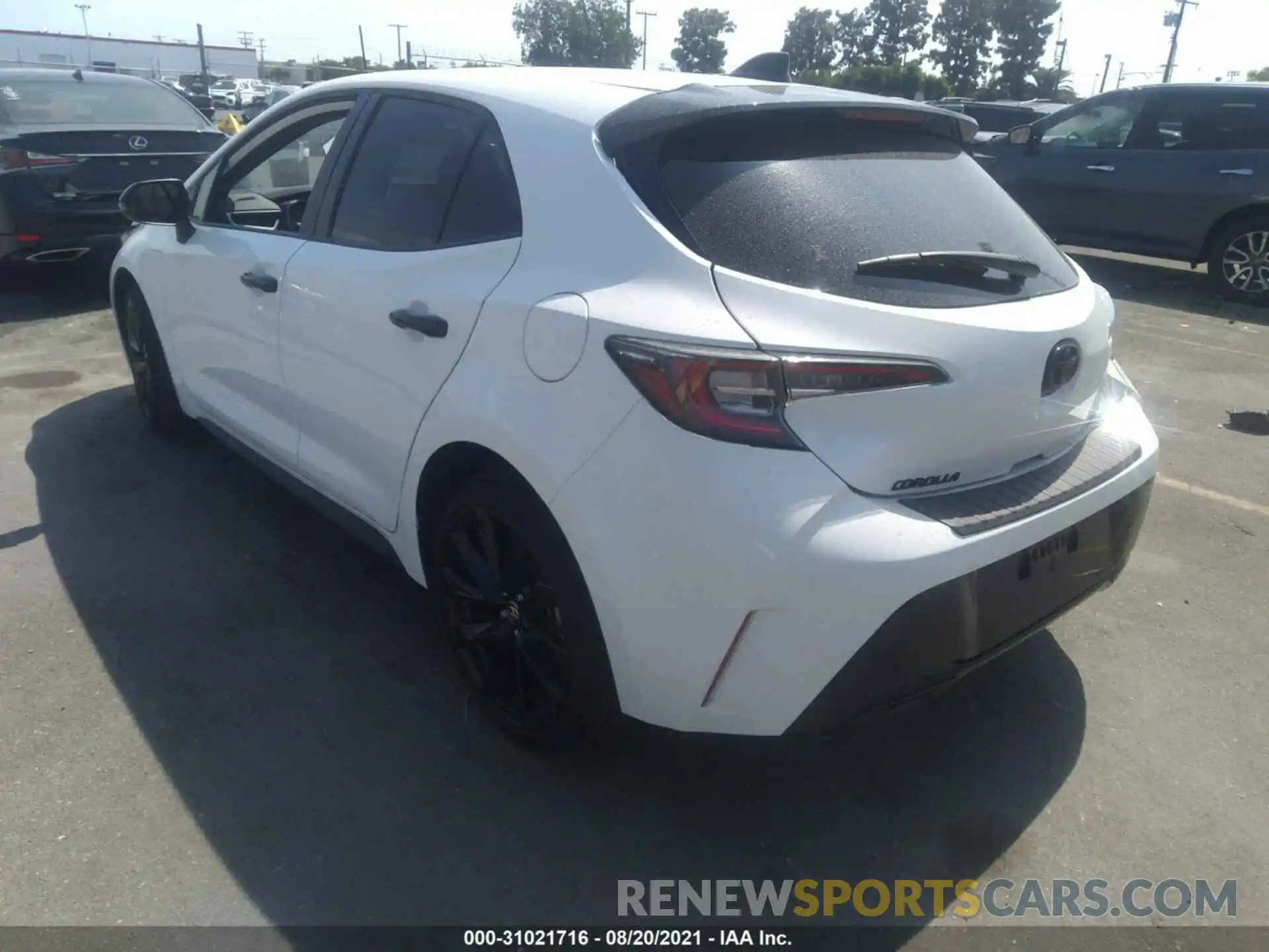 3 Photograph of a damaged car JTND4MBE1M3114062 TOYOTA COROLLA HATCHBACK 2021