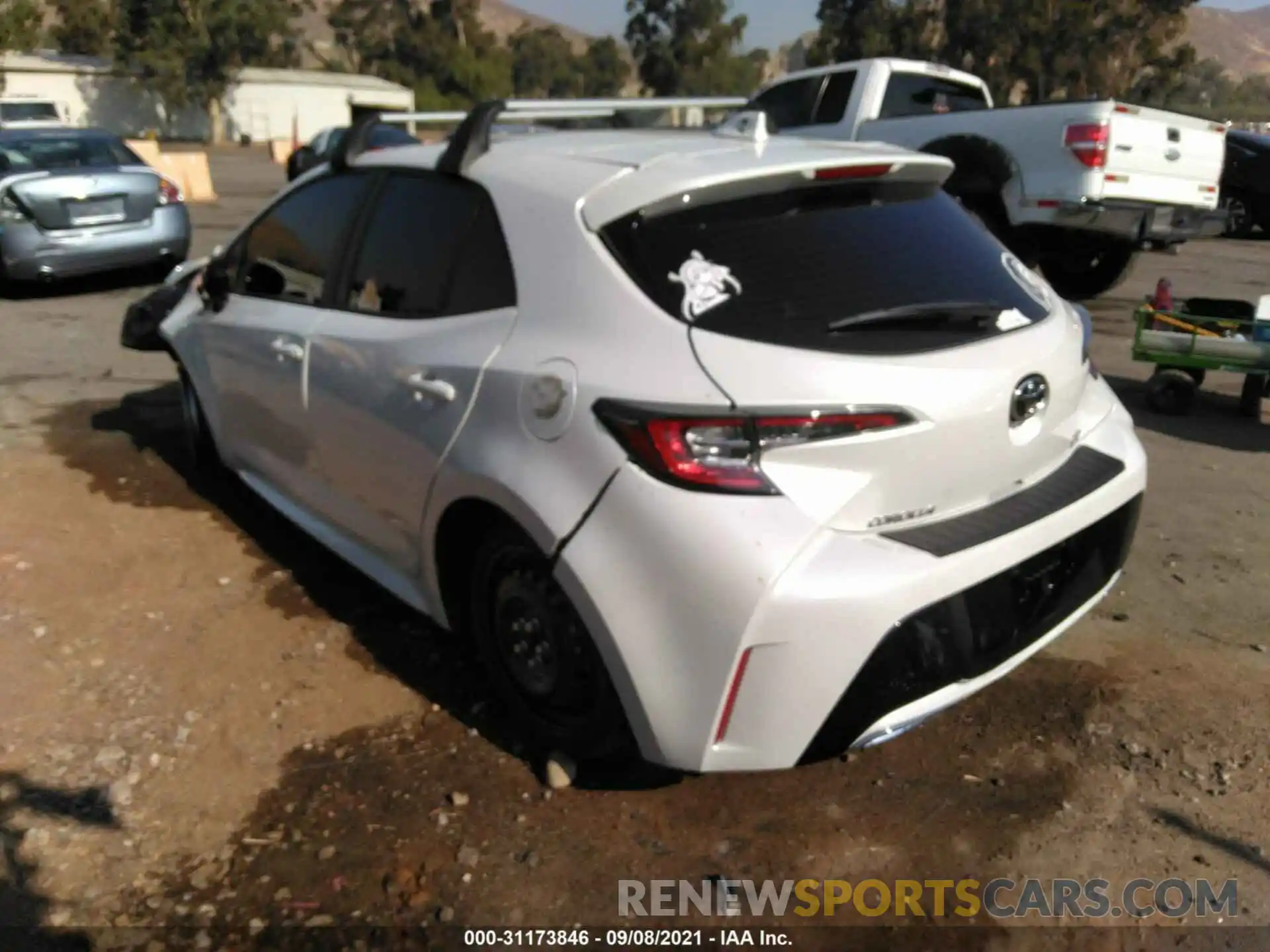 3 Photograph of a damaged car JTND4MBE1M3130262 TOYOTA COROLLA HATCHBACK 2021