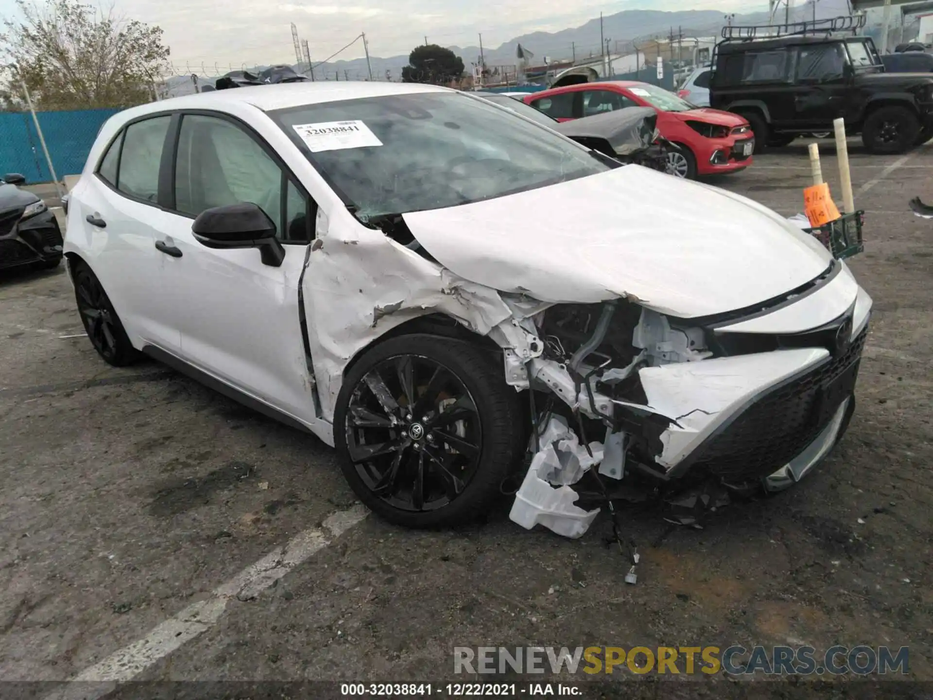 1 Photograph of a damaged car JTND4MBE1M3141861 TOYOTA COROLLA HATCHBACK 2021