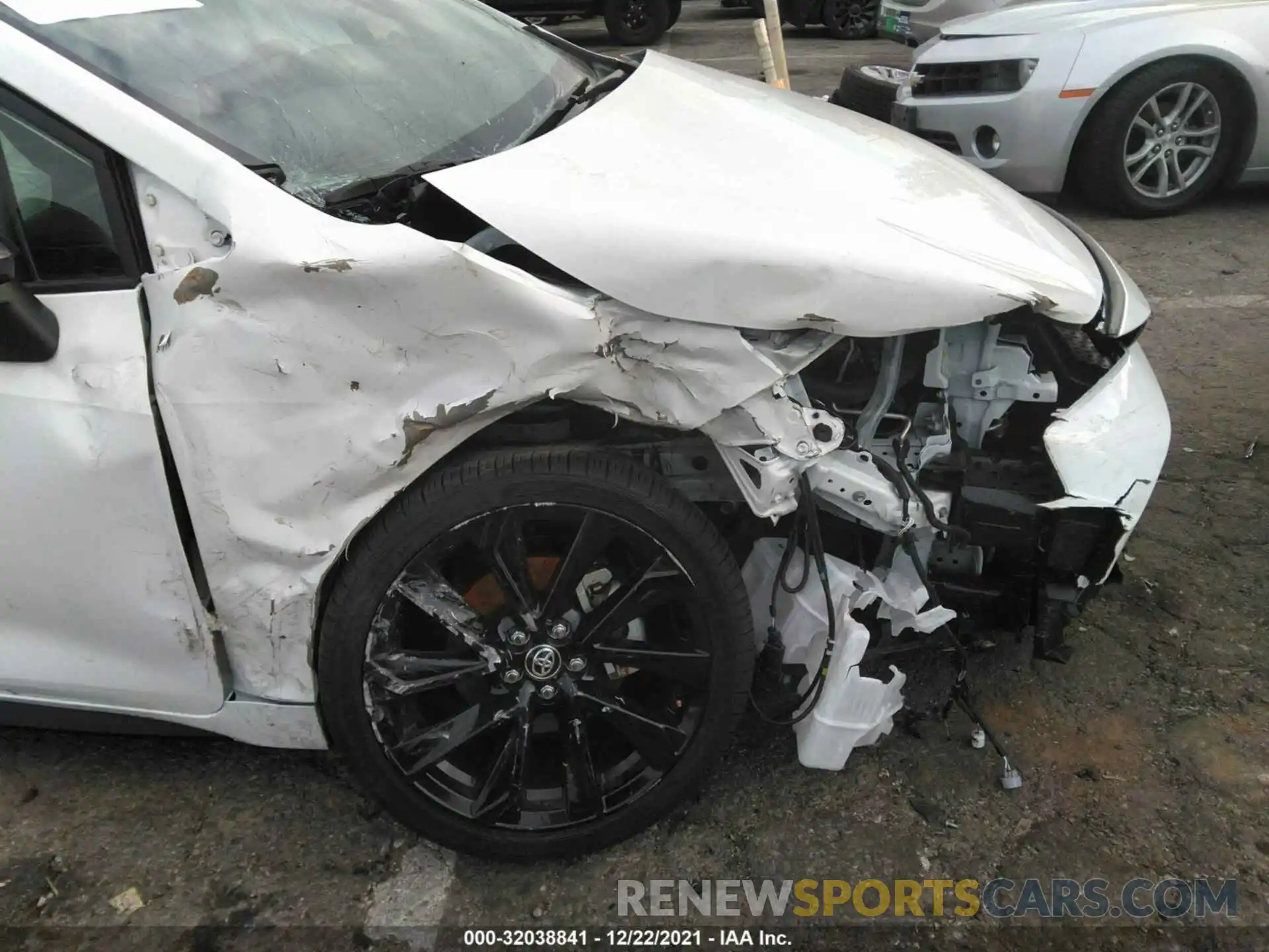 6 Photograph of a damaged car JTND4MBE1M3141861 TOYOTA COROLLA HATCHBACK 2021