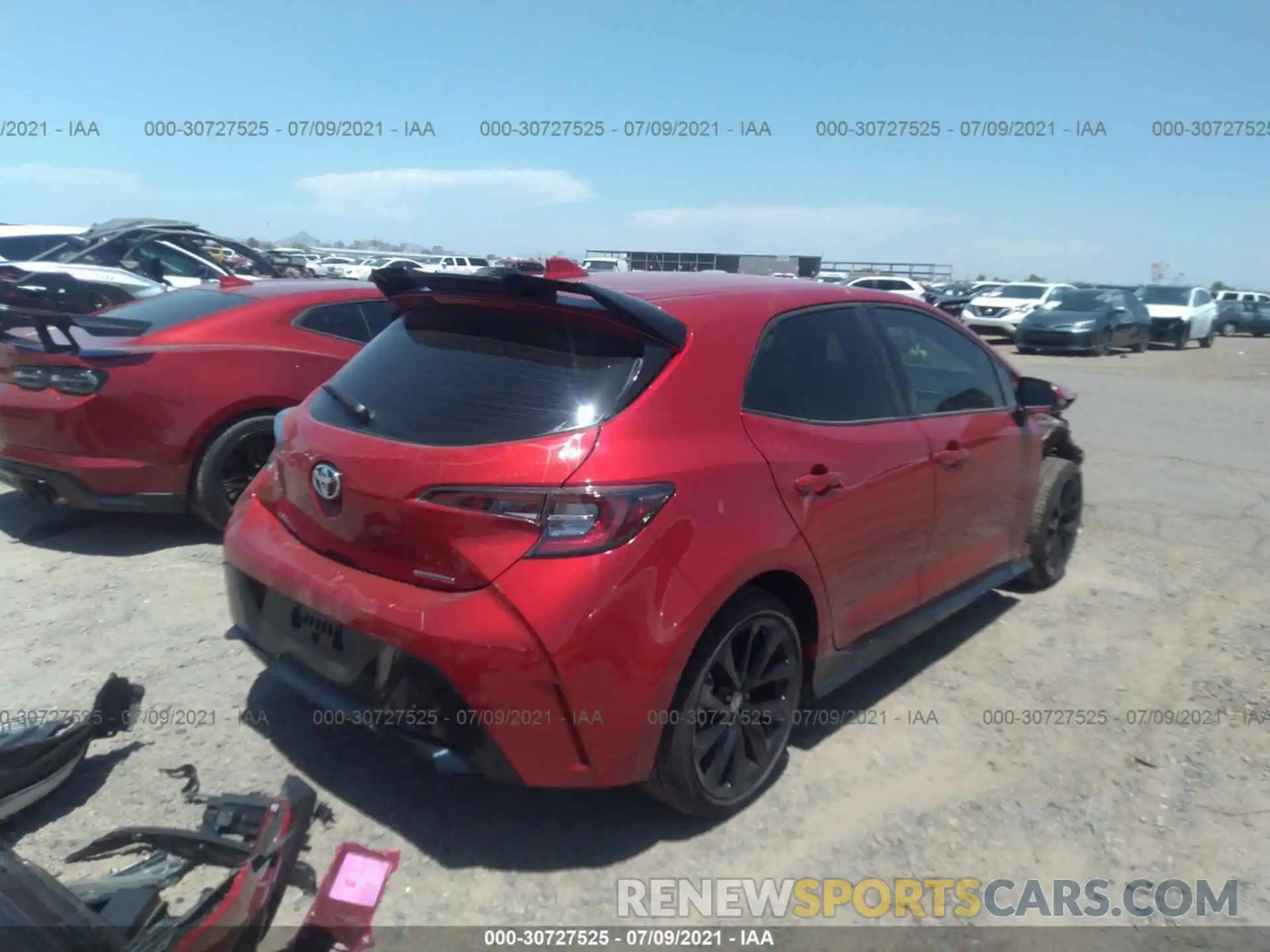 4 Photograph of a damaged car JTND4MBE3M3113141 TOYOTA COROLLA HATCHBACK 2021