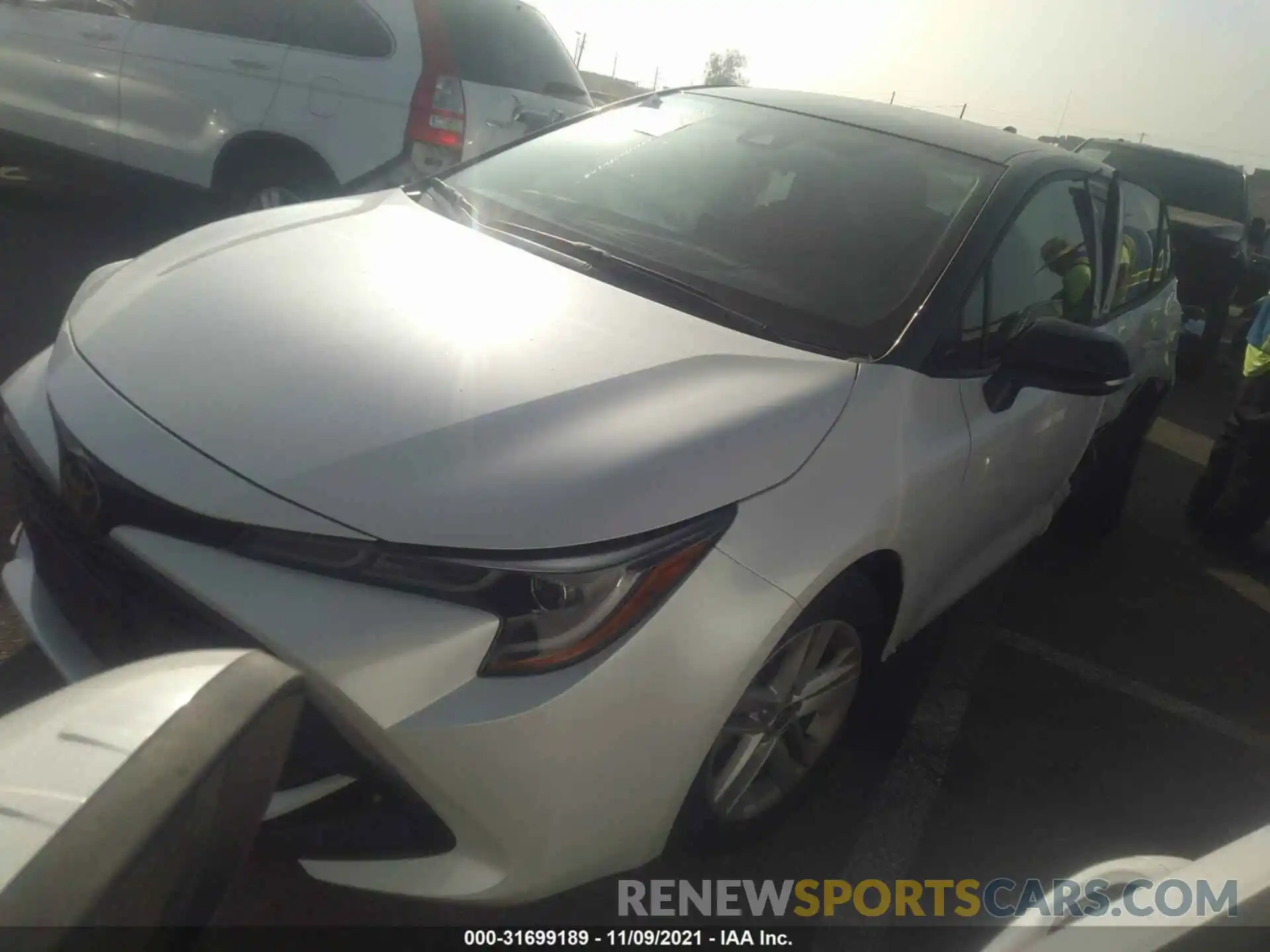 2 Photograph of a damaged car JTND4MBE3M3123054 TOYOTA COROLLA HATCHBACK 2021