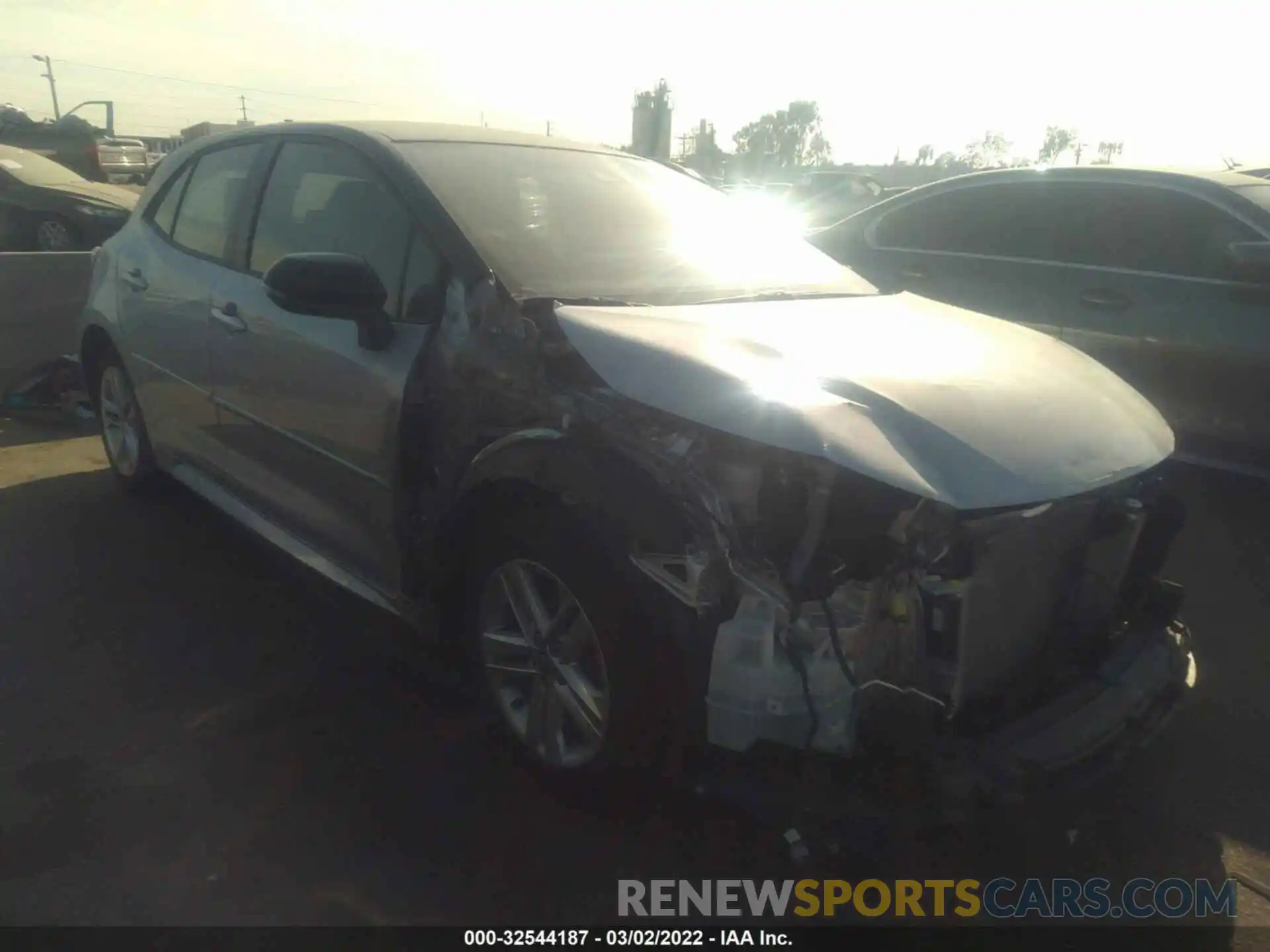 1 Photograph of a damaged car JTND4MBE3M3125077 TOYOTA COROLLA HATCHBACK 2021