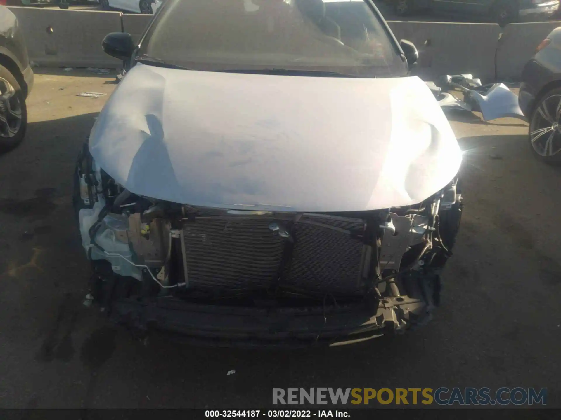 6 Photograph of a damaged car JTND4MBE3M3125077 TOYOTA COROLLA HATCHBACK 2021