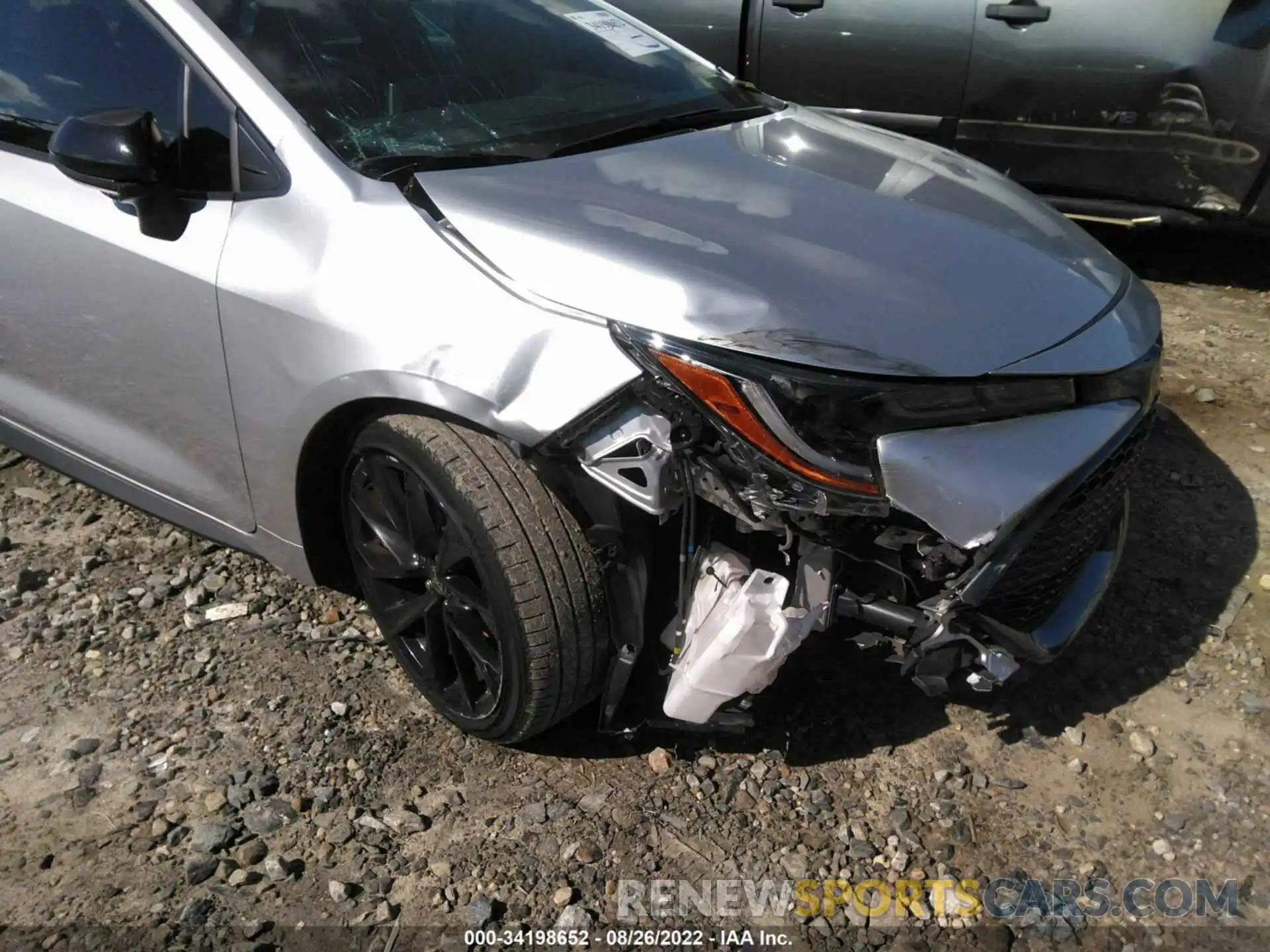 6 Photograph of a damaged car JTND4MBE3M3131588 TOYOTA COROLLA HATCHBACK 2021