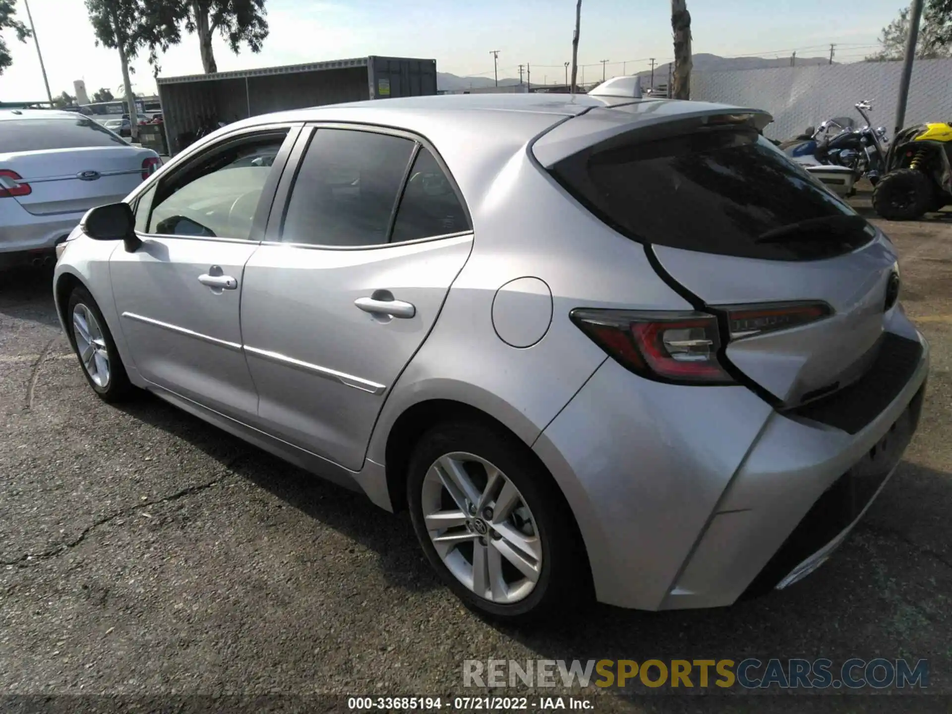 3 Photograph of a damaged car JTND4MBE3M3136130 TOYOTA COROLLA HATCHBACK 2021