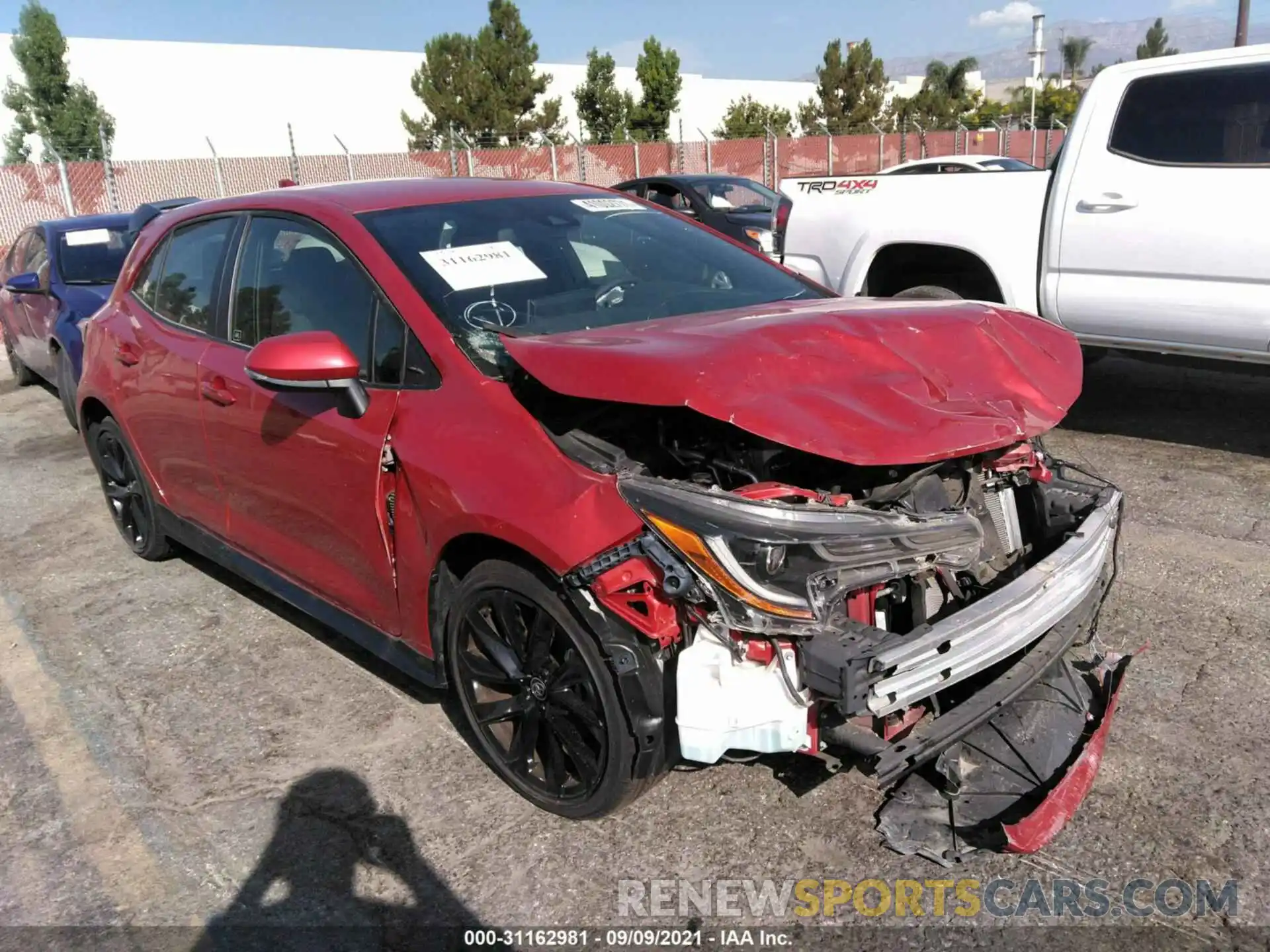 1 Photograph of a damaged car JTND4MBE4M3105971 TOYOTA COROLLA HATCHBACK 2021