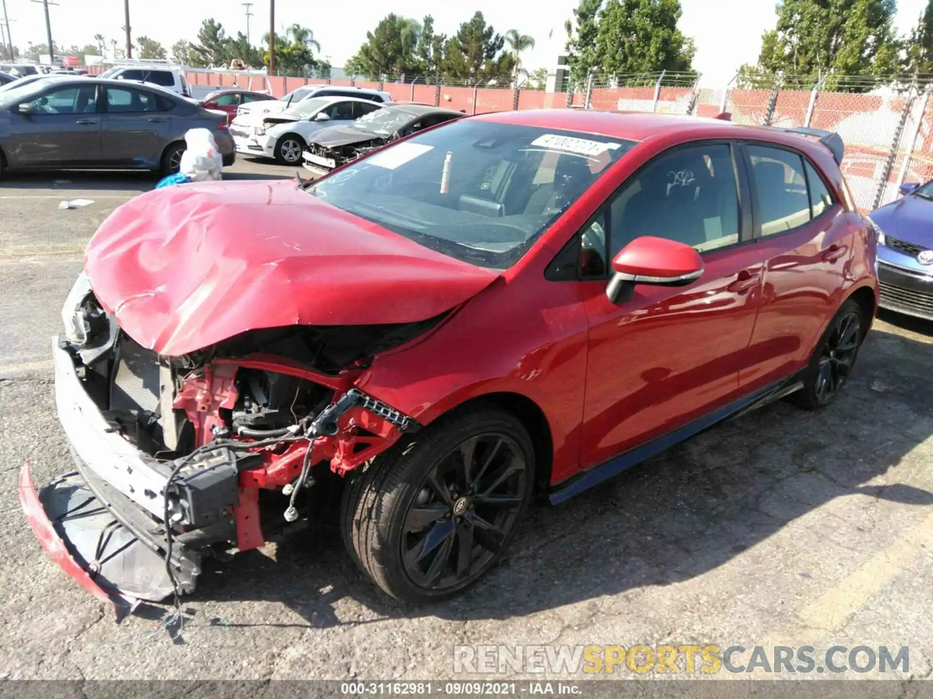 2 Photograph of a damaged car JTND4MBE4M3105971 TOYOTA COROLLA HATCHBACK 2021