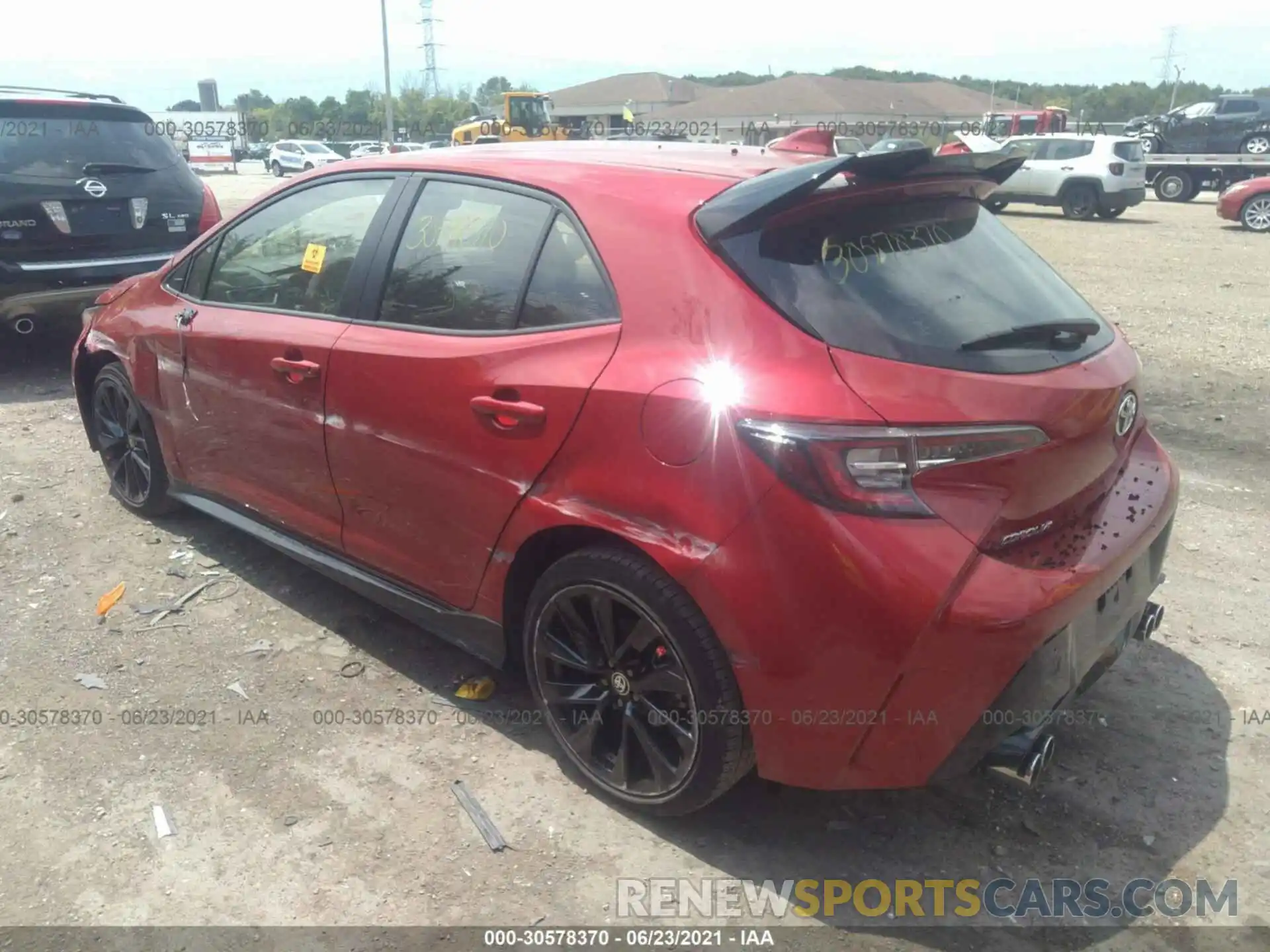 3 Photograph of a damaged car JTND4MBE4M3109969 TOYOTA COROLLA HATCHBACK 2021