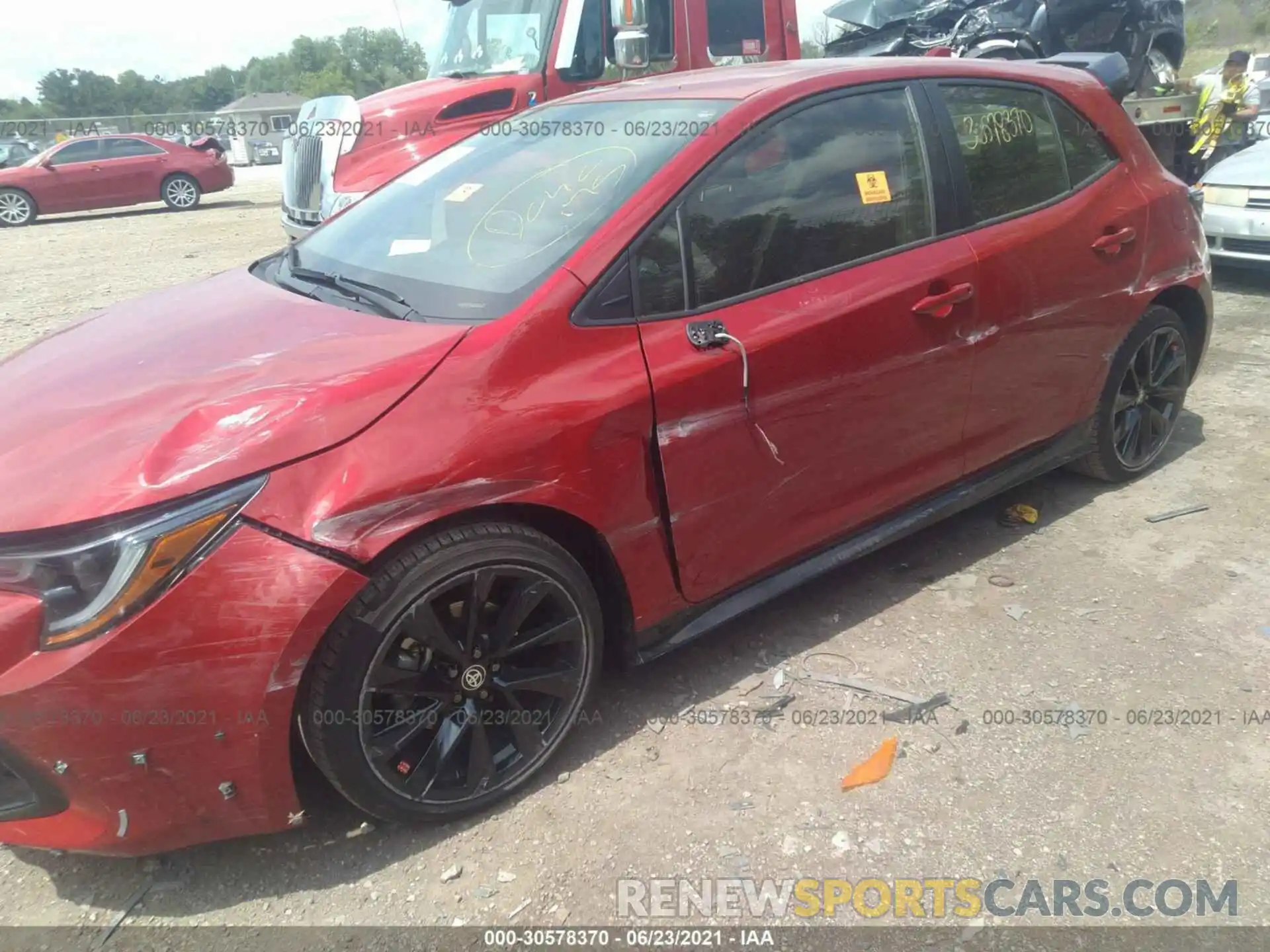 6 Photograph of a damaged car JTND4MBE4M3109969 TOYOTA COROLLA HATCHBACK 2021