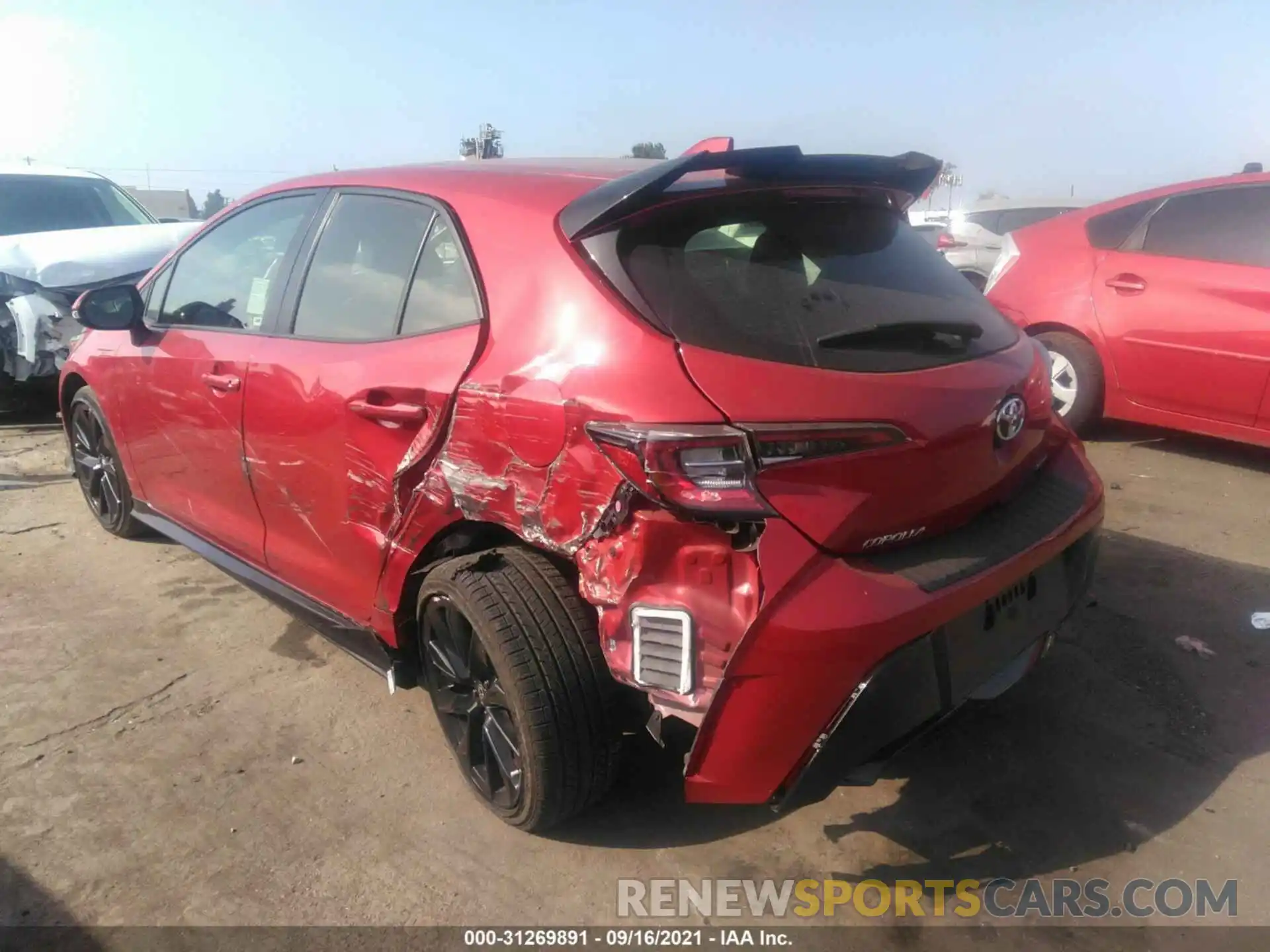 3 Photograph of a damaged car JTND4MBE4M3114539 TOYOTA COROLLA HATCHBACK 2021