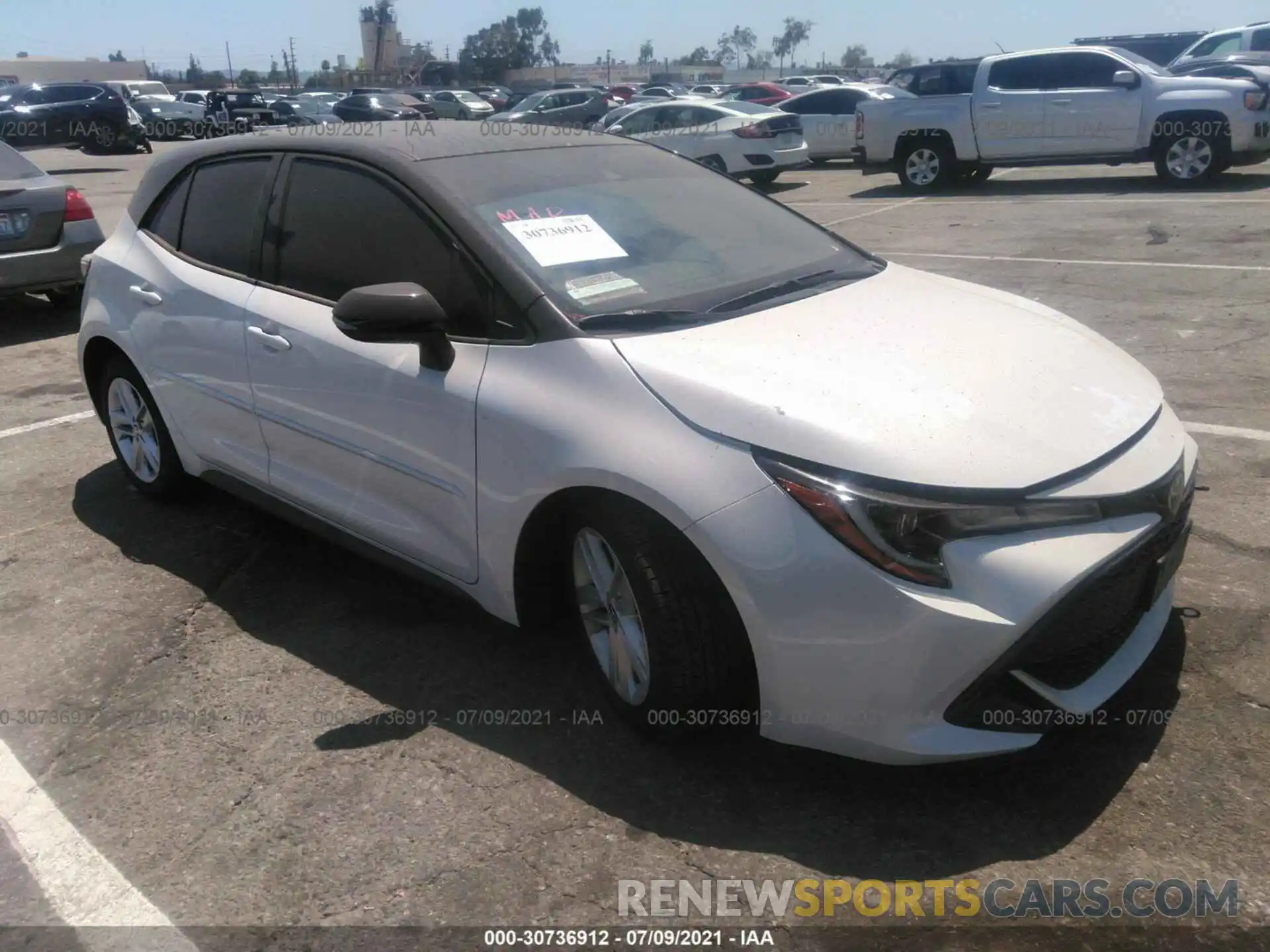 1 Photograph of a damaged car JTND4MBE4M3131194 TOYOTA COROLLA HATCHBACK 2021